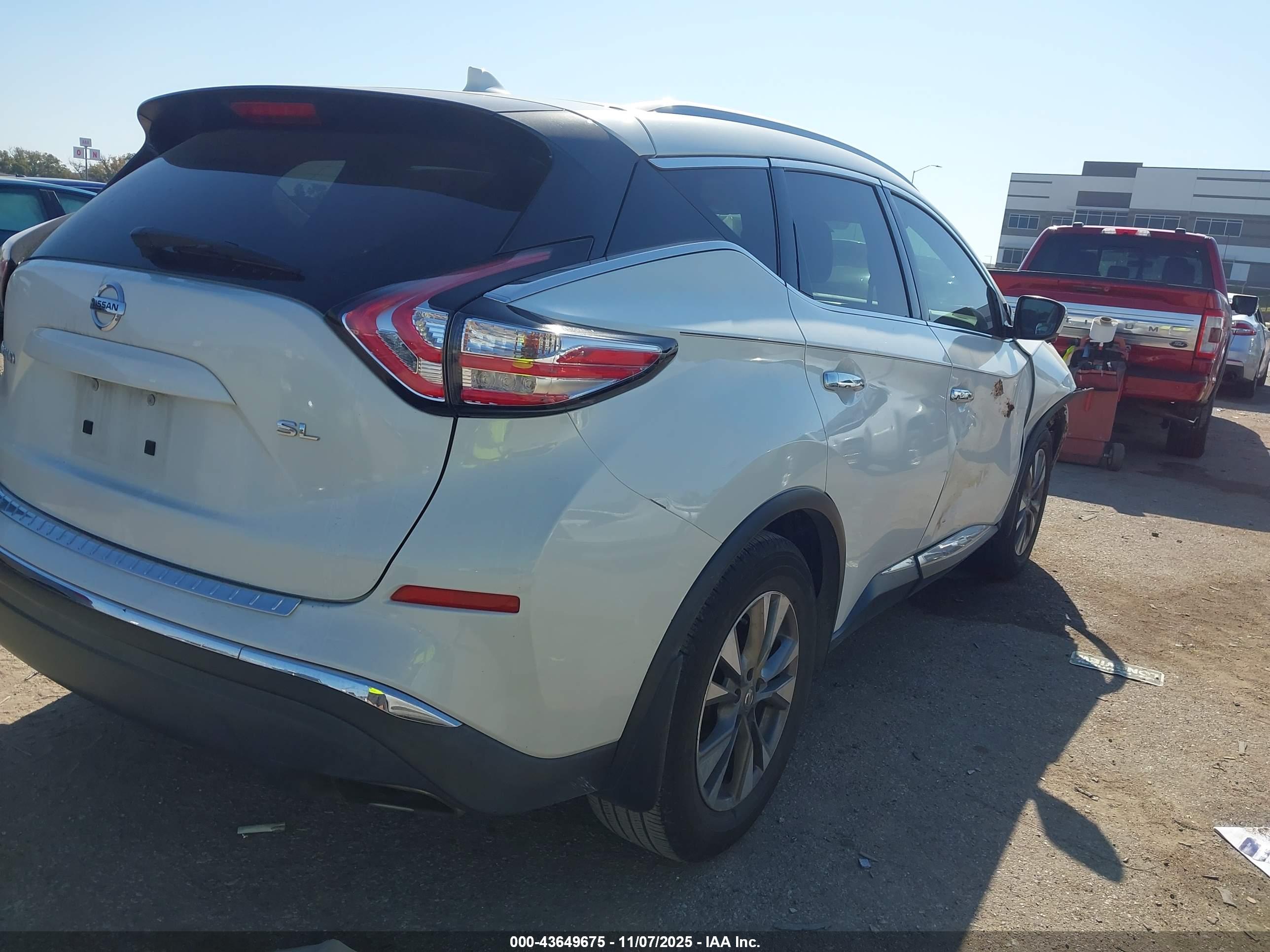 NISSAN MURANO image 4