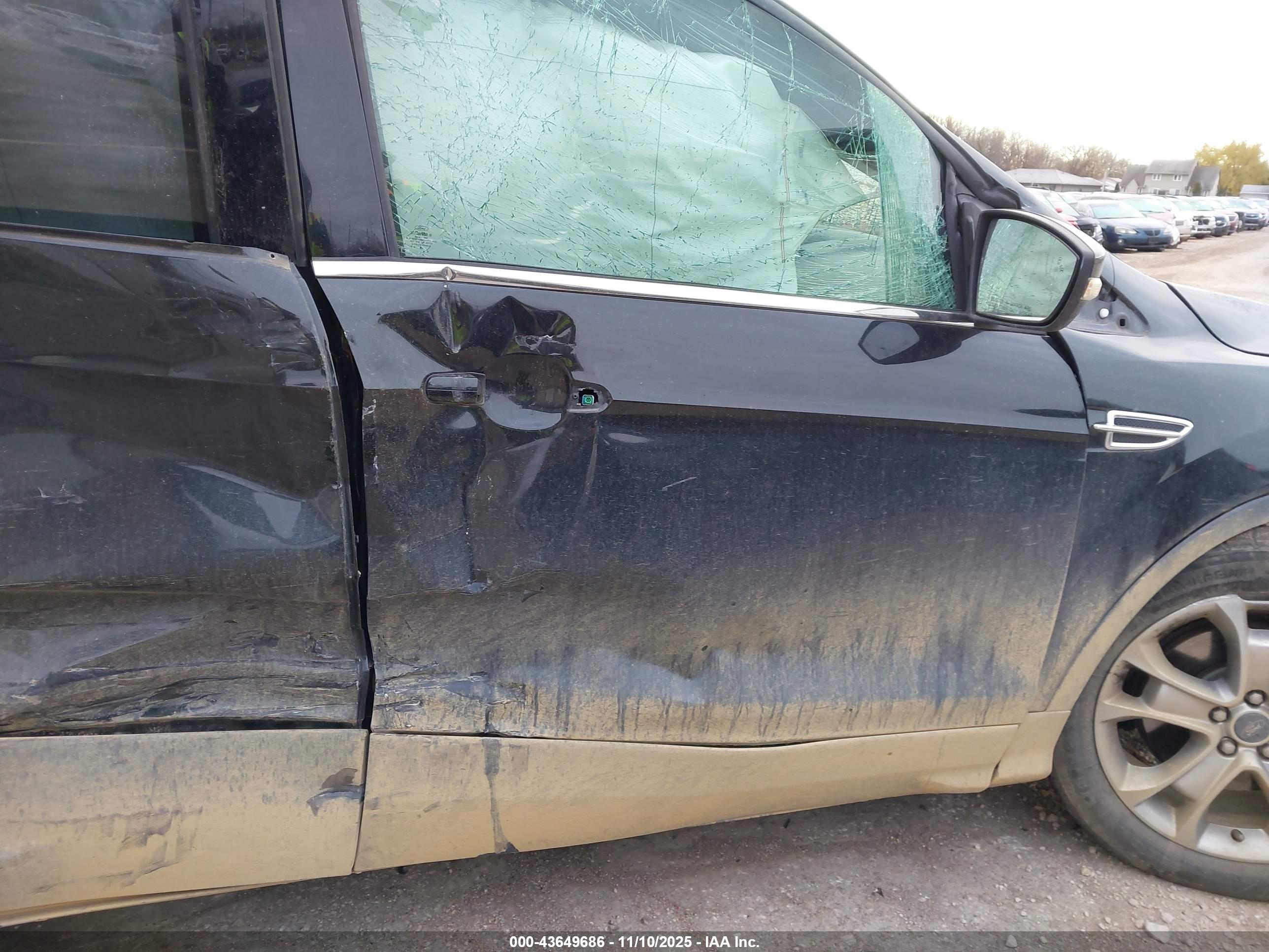 FORD ESCAPE image 5
