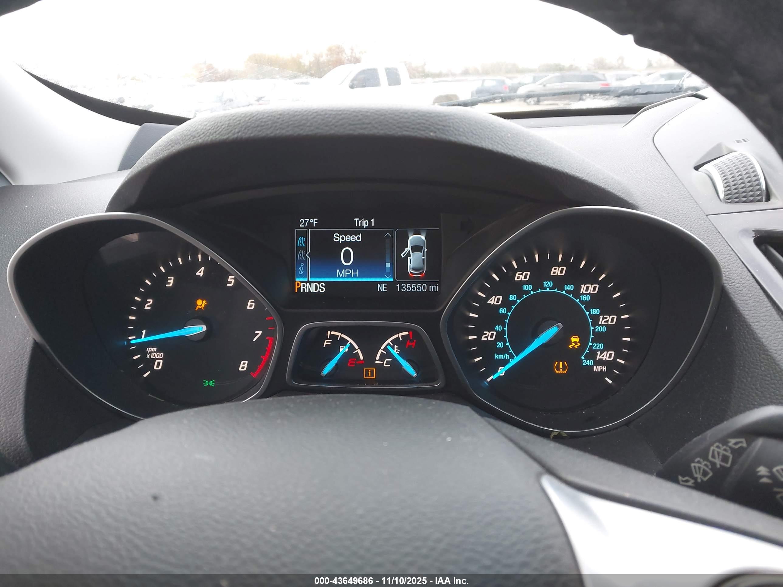 FORD ESCAPE image 7
