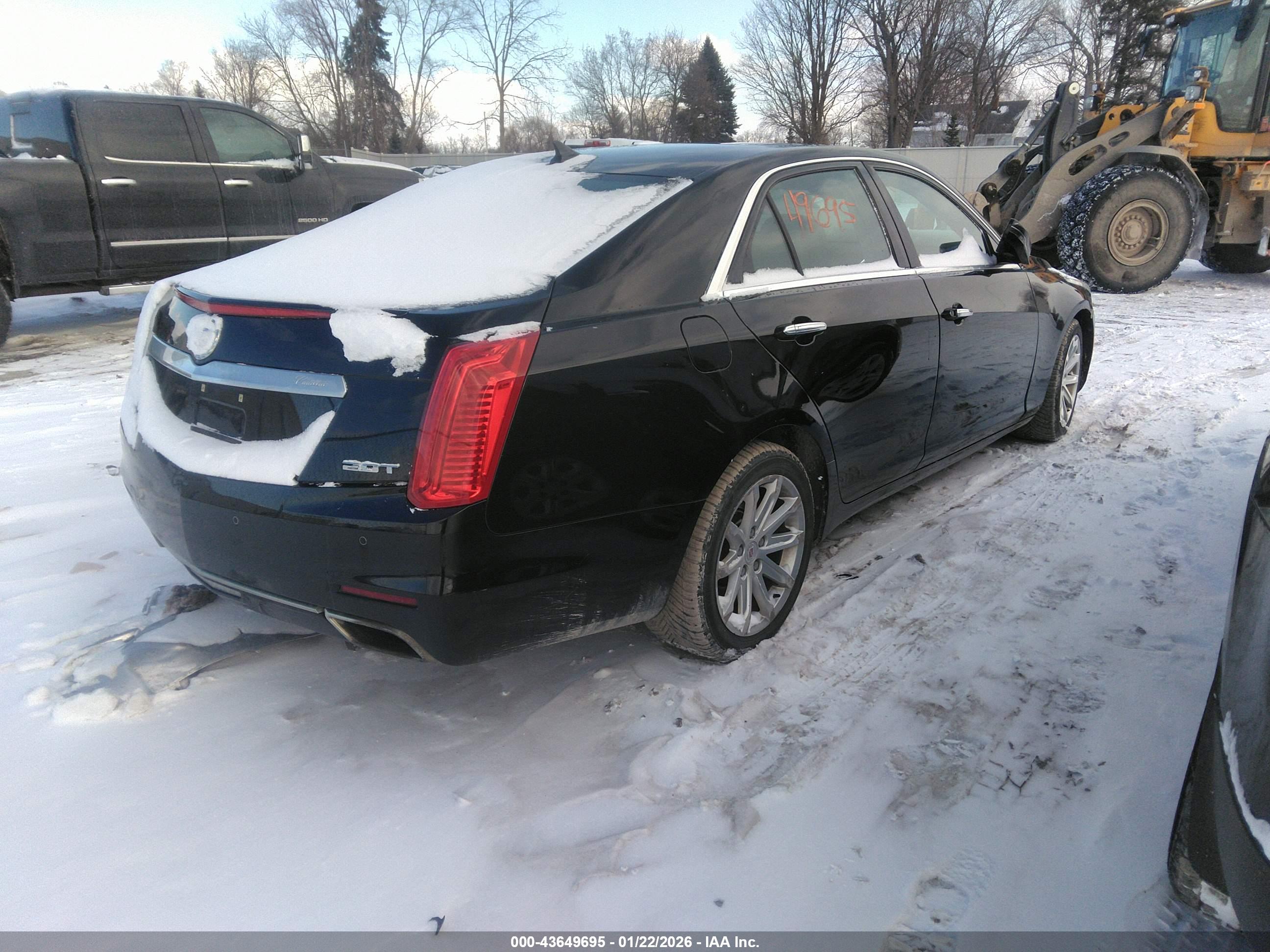 CADILLAC CTS image 4