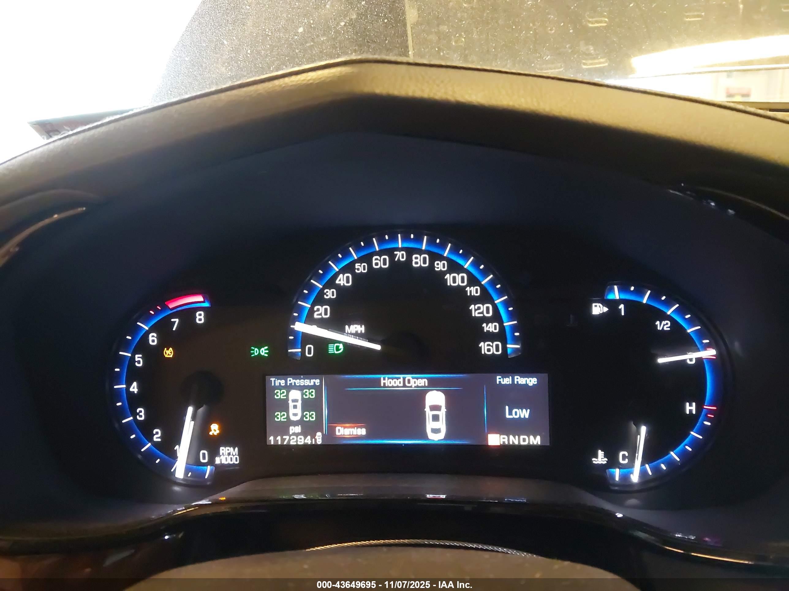 CADILLAC CTS image 7