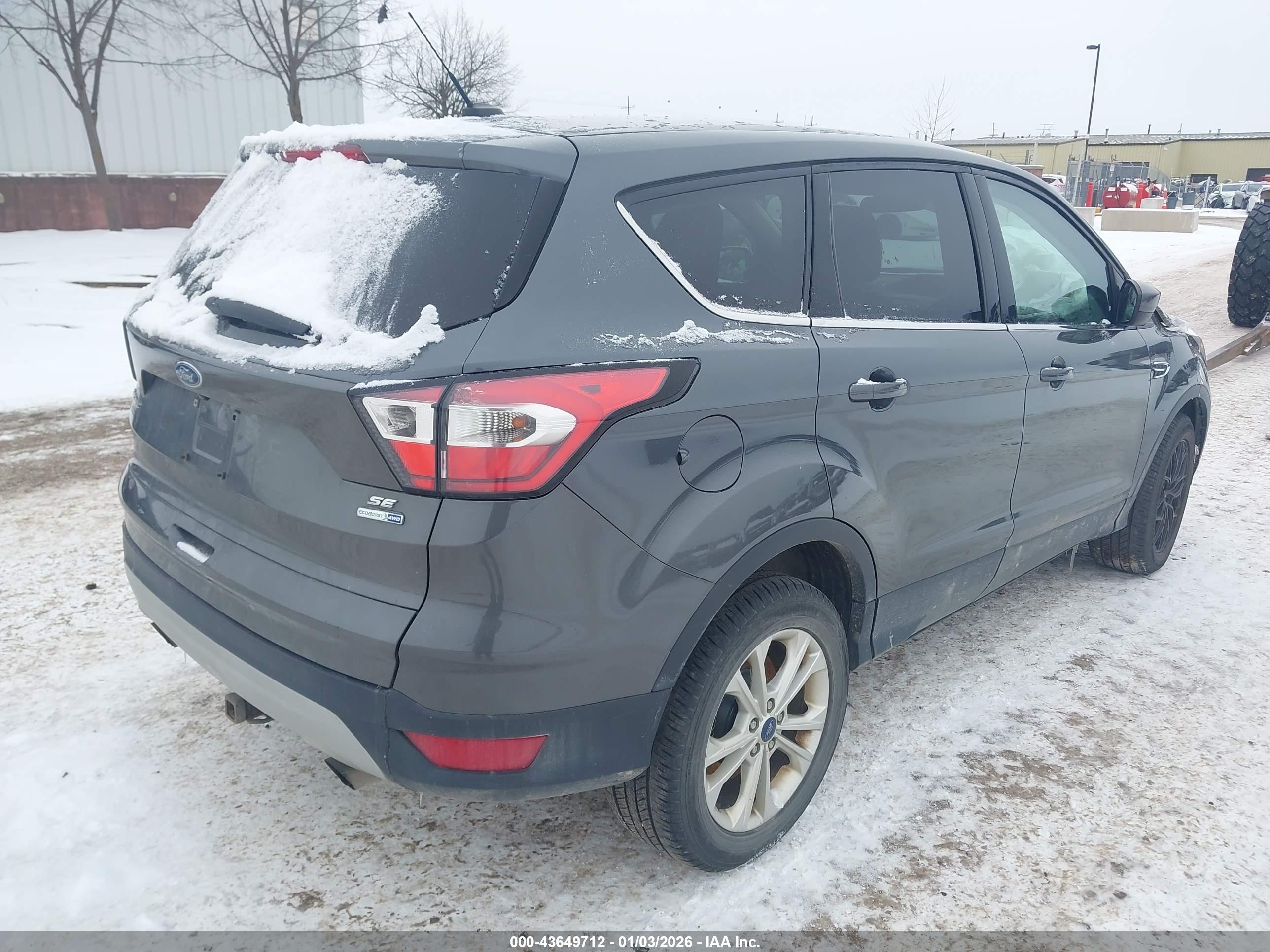 FORD ESCAPE image 4