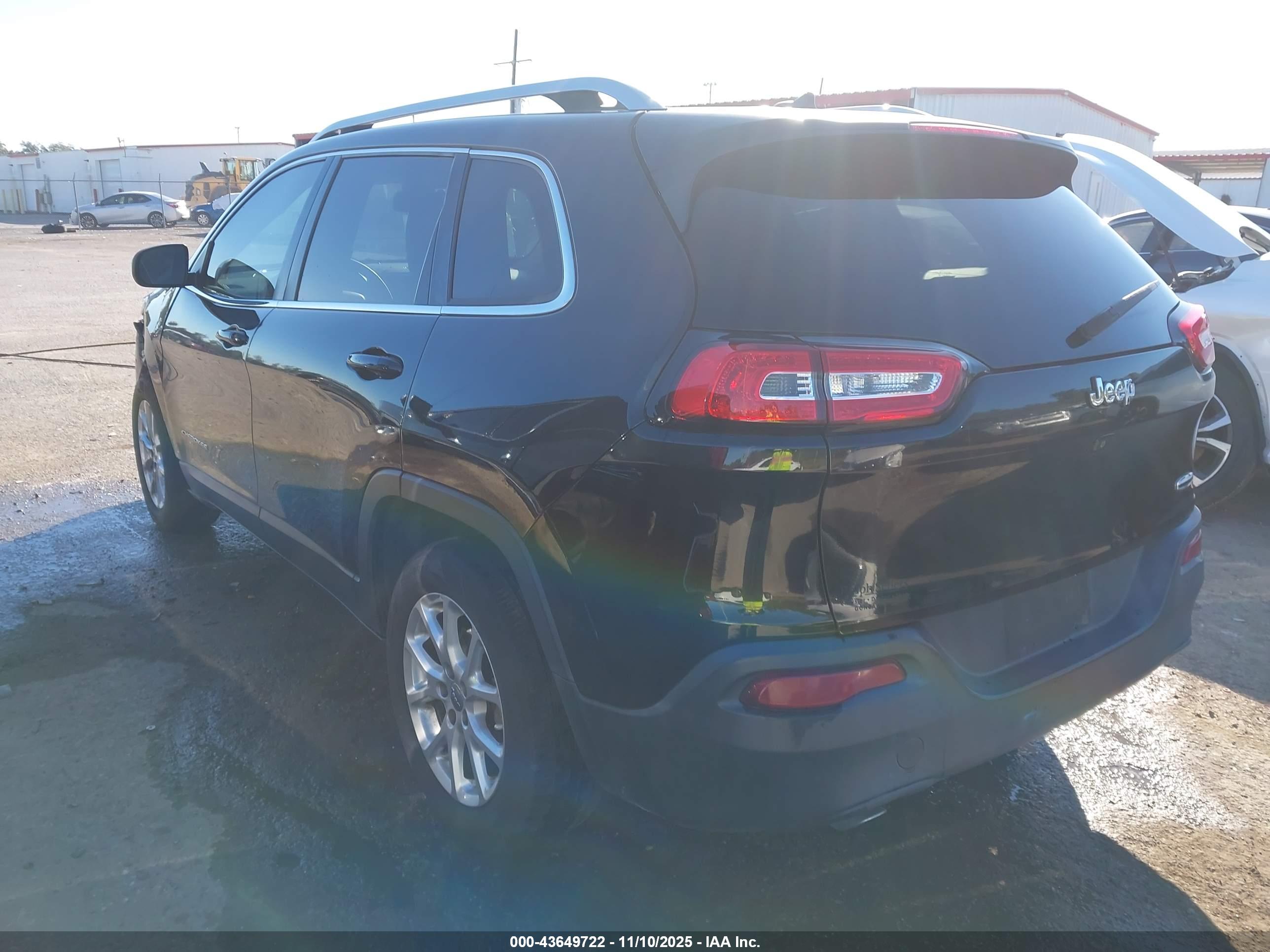 JEEP CHEROKEE image 3