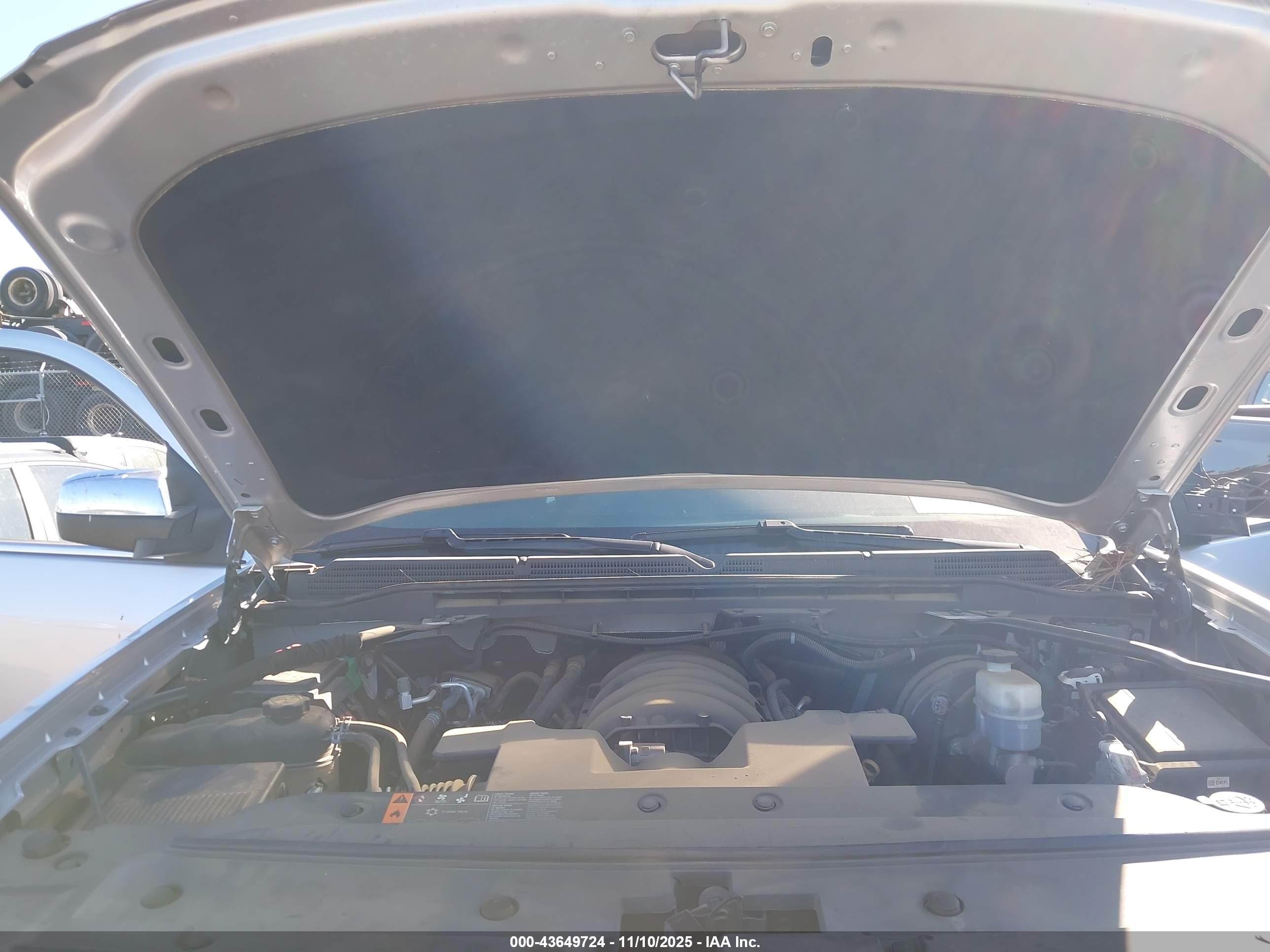 GMC SIERRA image 10