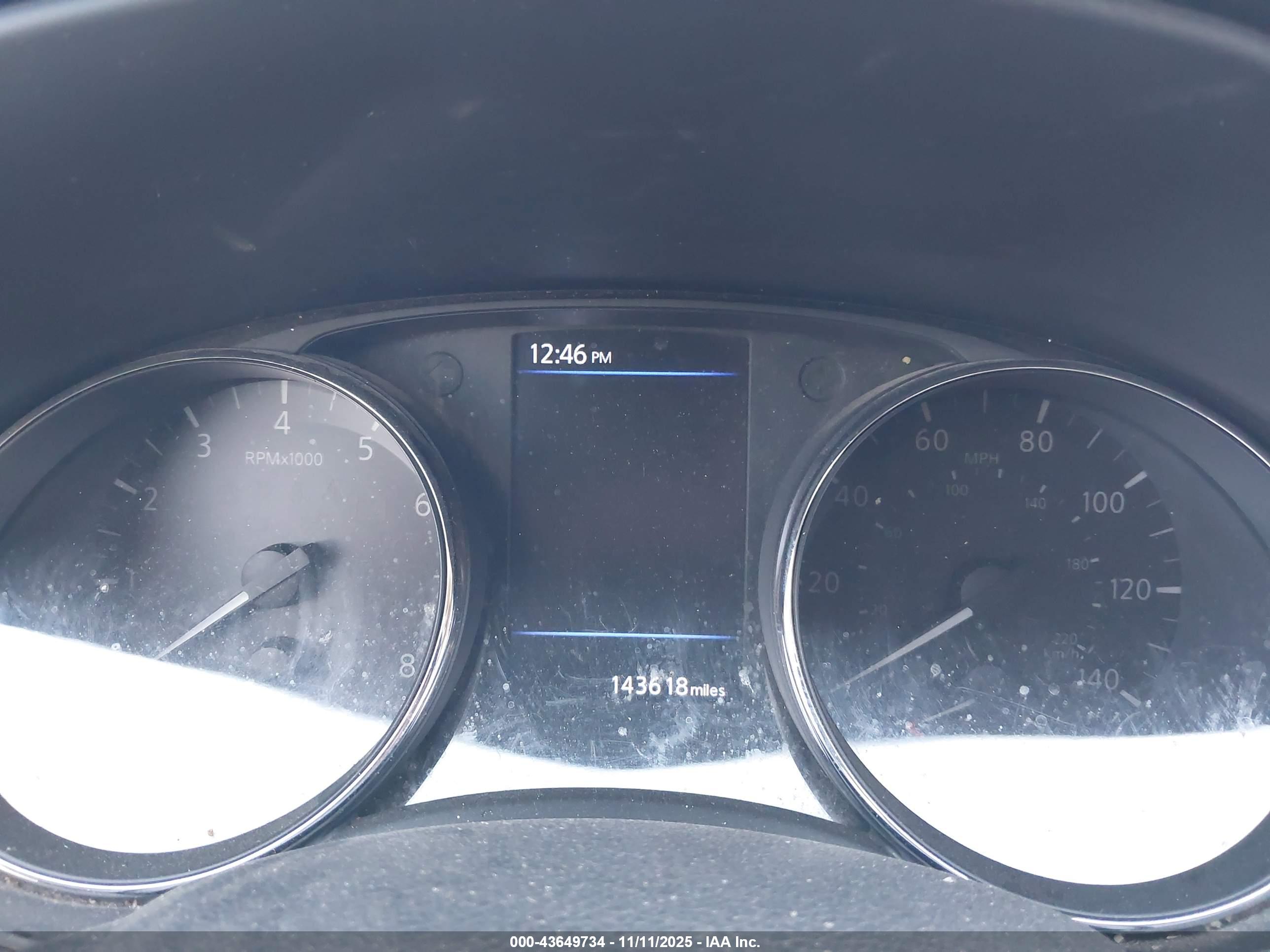 NISSAN ROGUE image 7