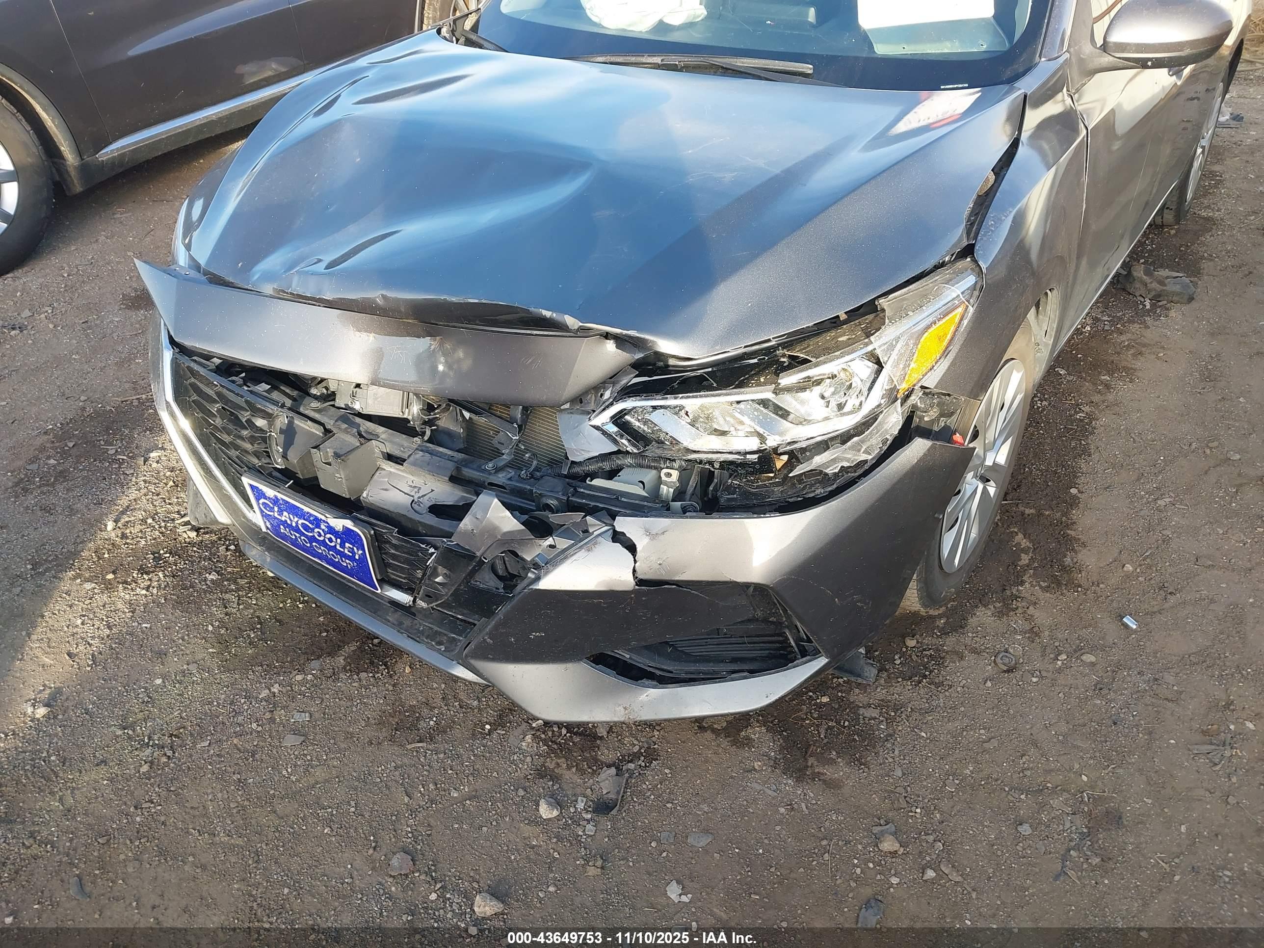 NISSAN SENTRA image 6