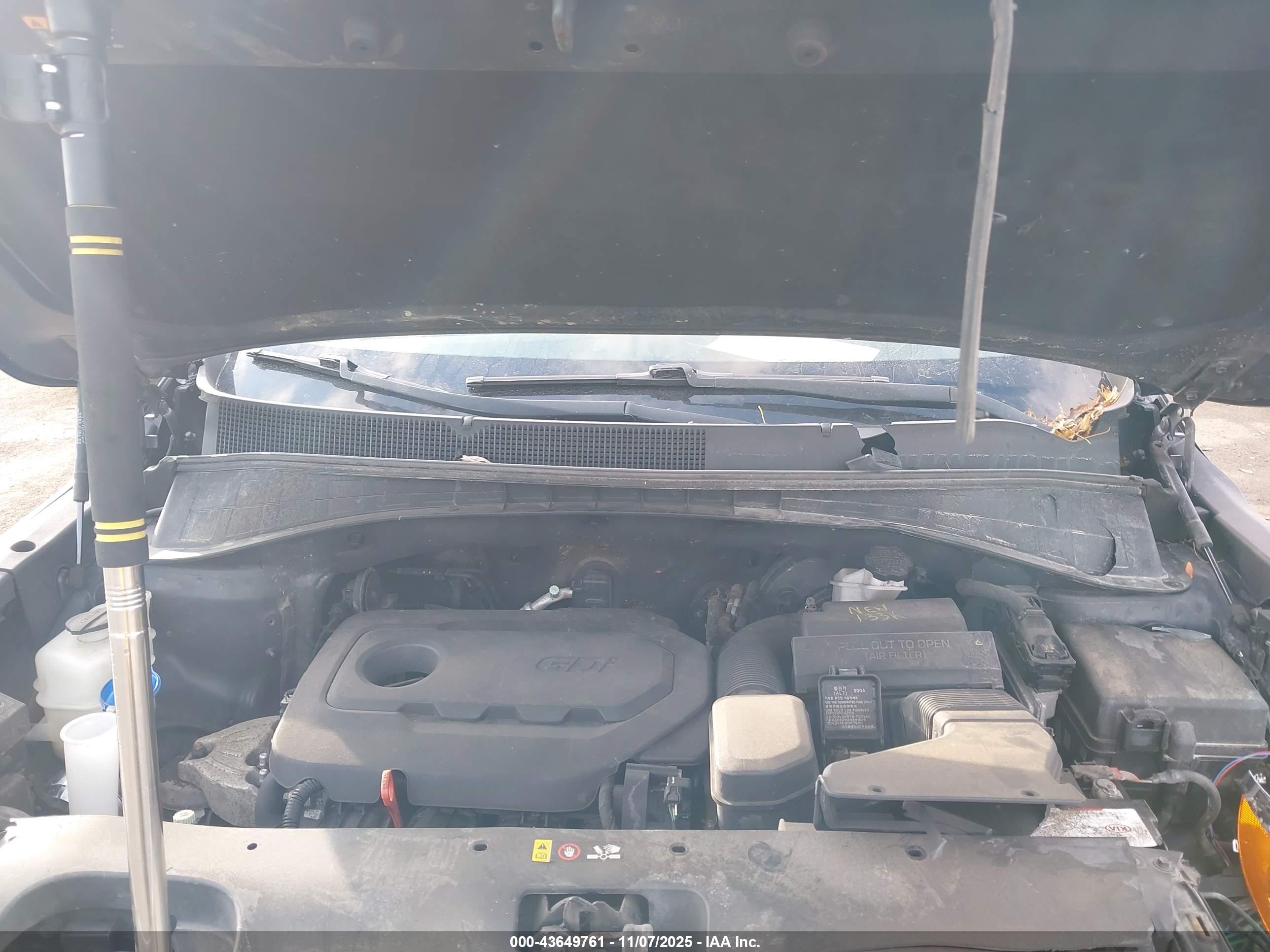 KIA SORENTO image 10