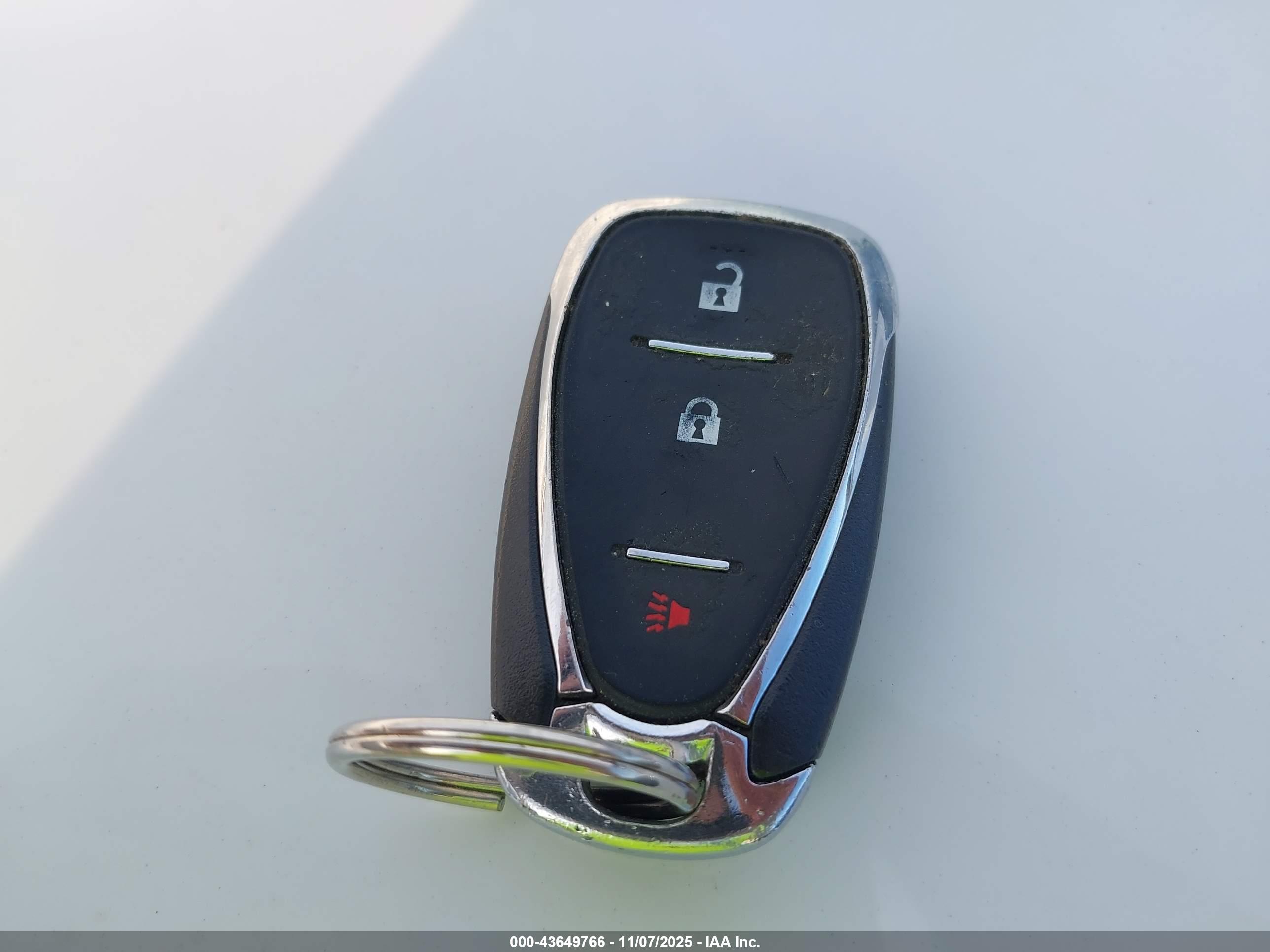 CHEVROLET EQUINOX image 11