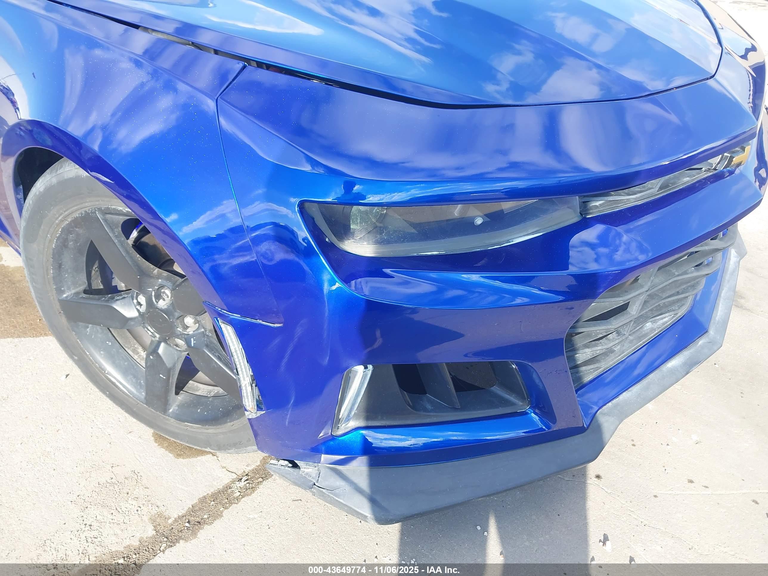 CHEVROLET CAMARO image 6