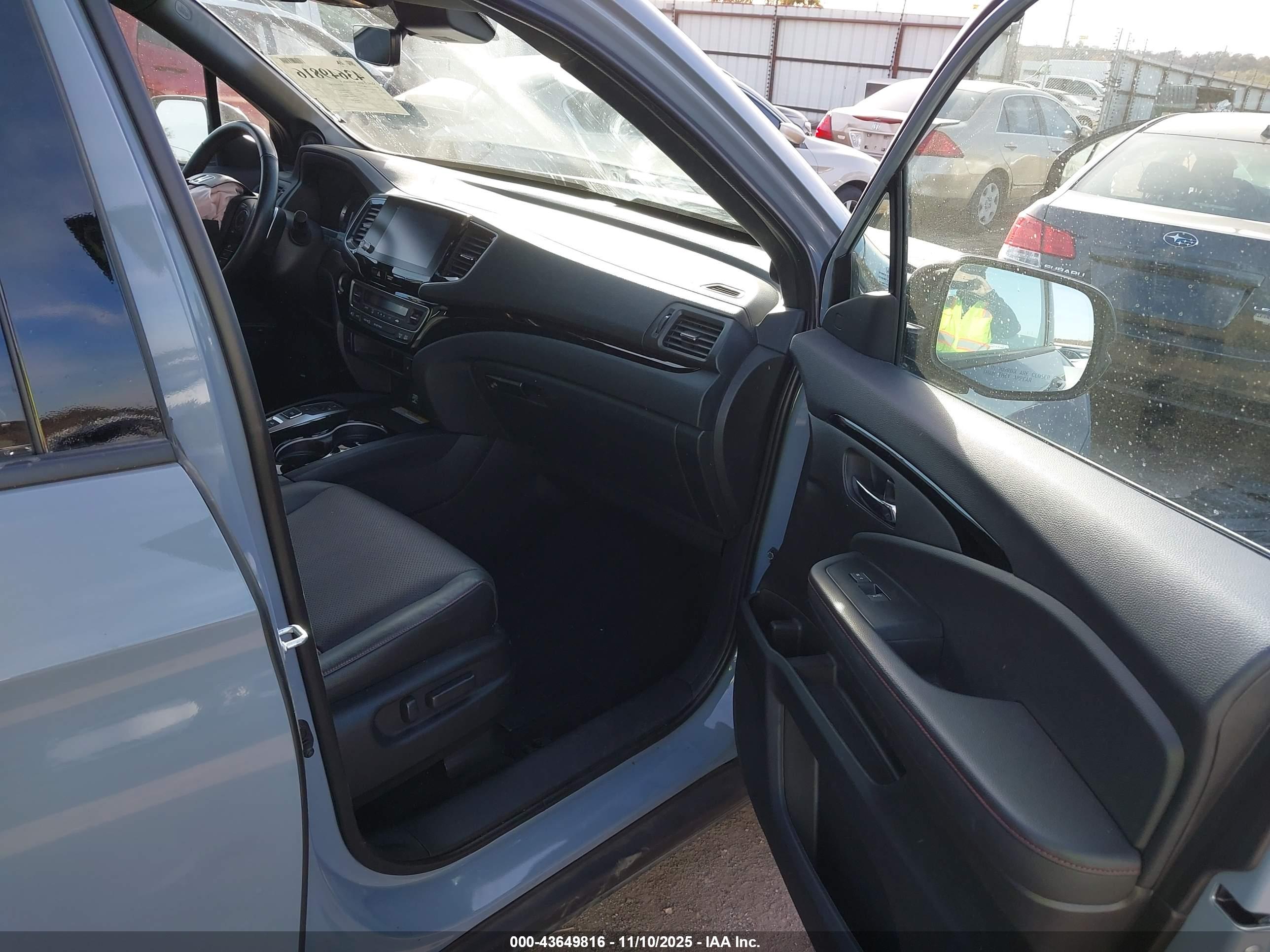HONDA RIDGELINE image 5