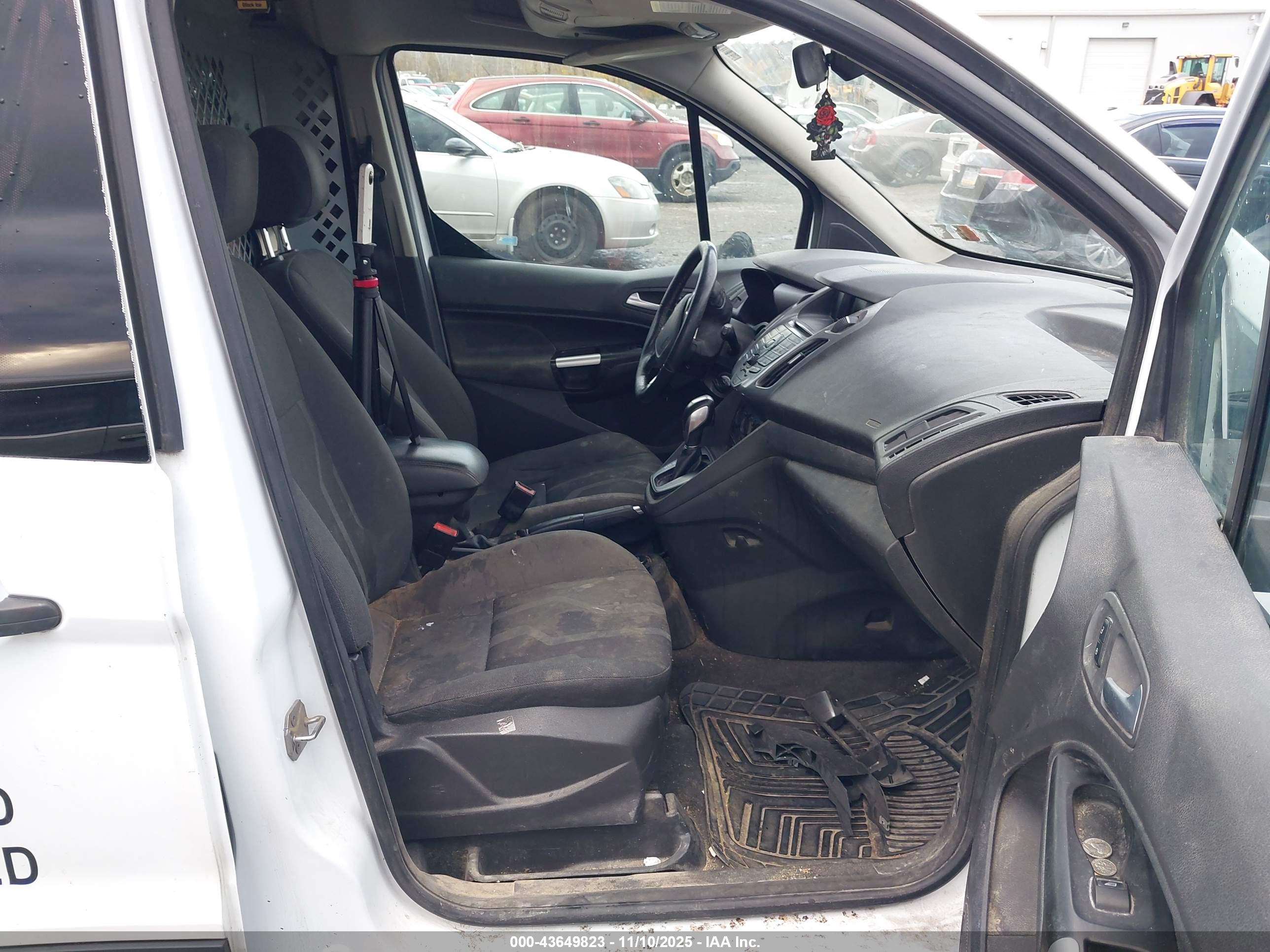FORD TRANSIT image 5