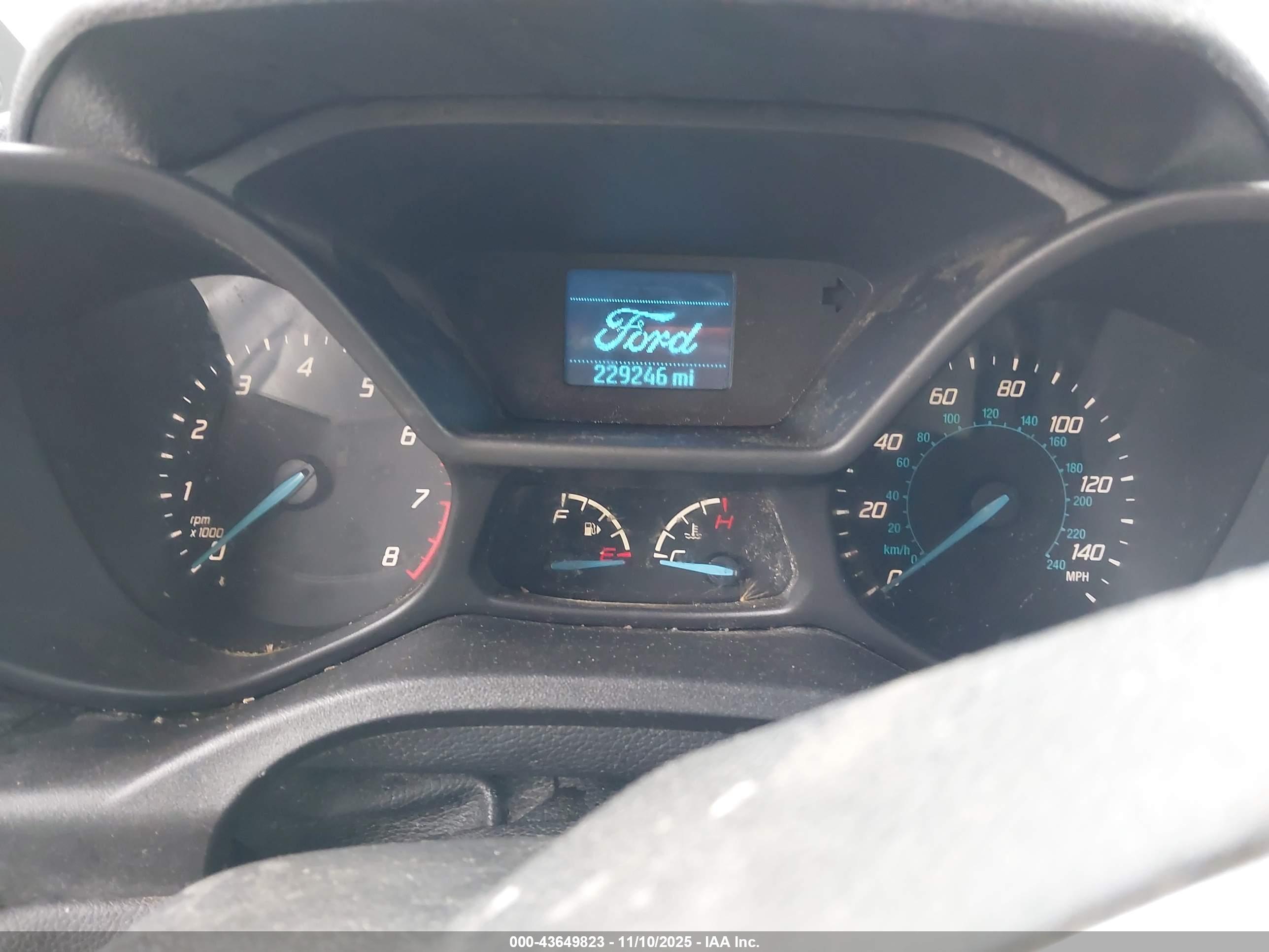 FORD TRANSIT image 7