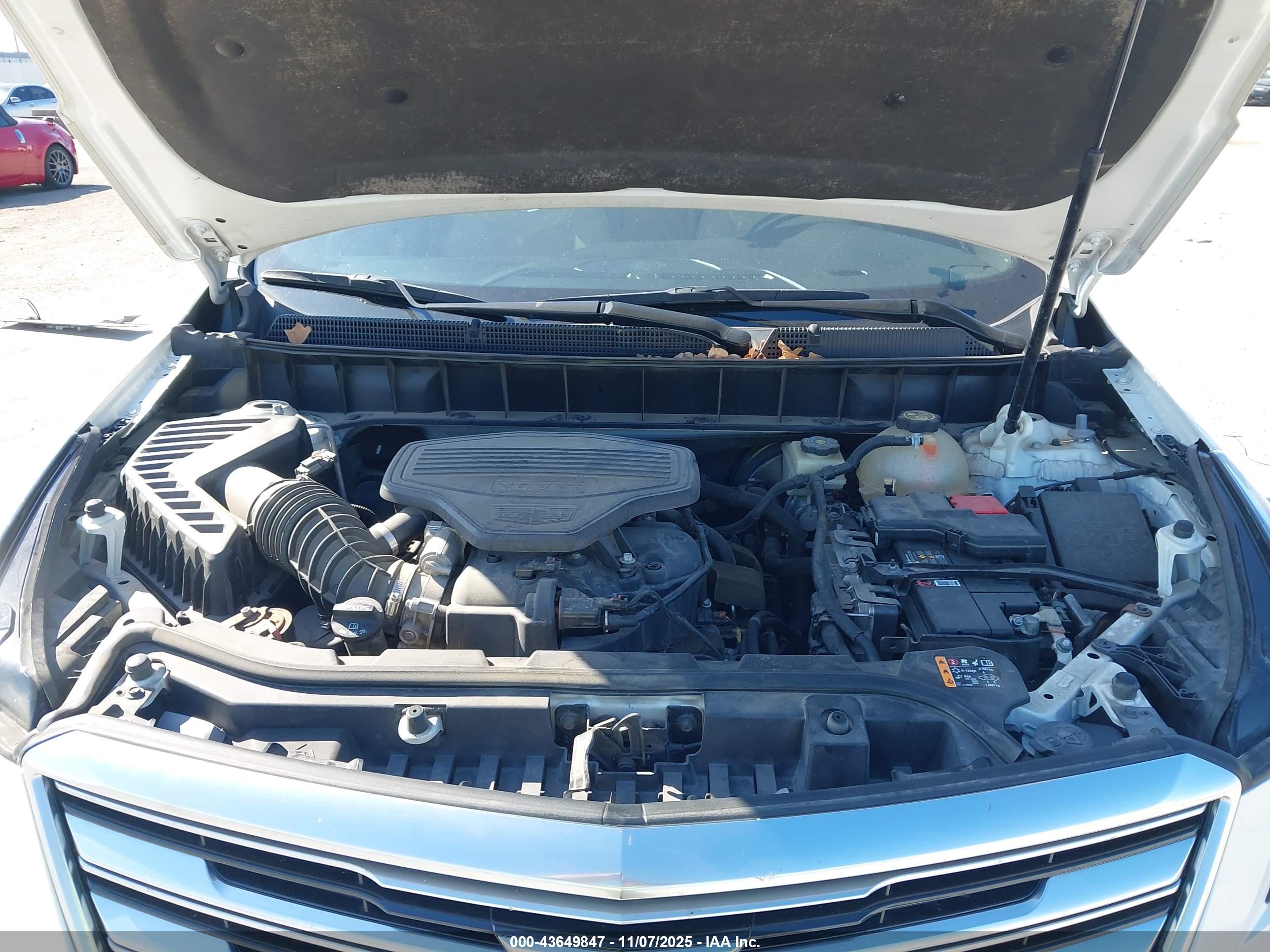 CADILLAC XT5 image 10