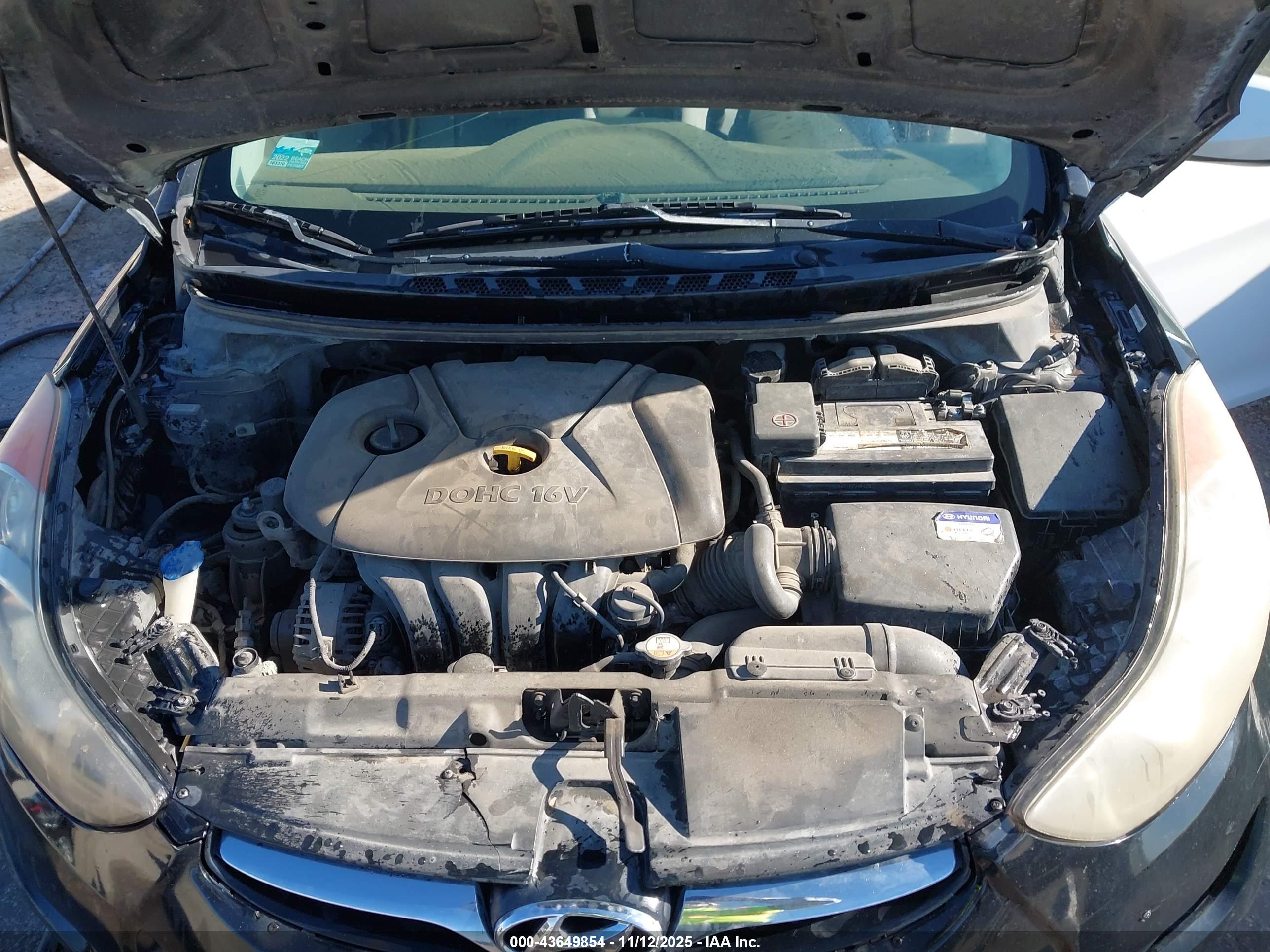 HYUNDAI ELANTRA image 10
