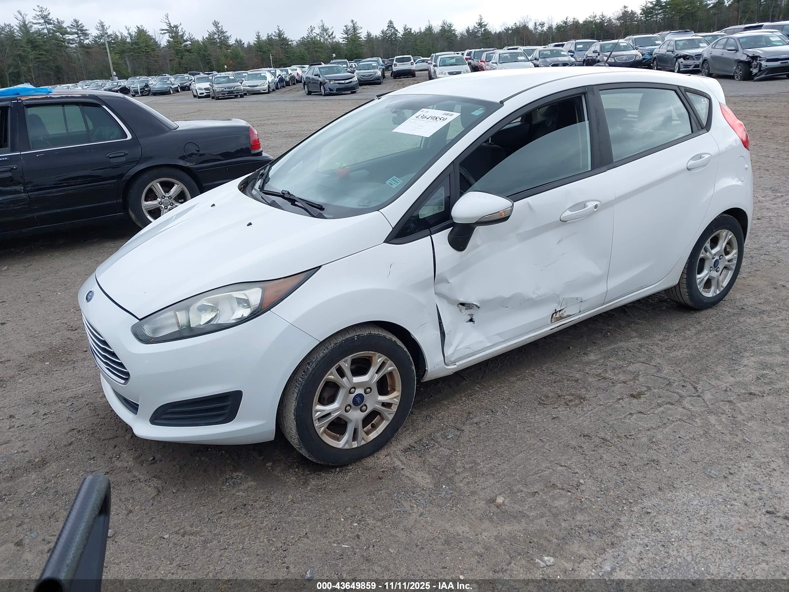 FORD FIESTA image 2