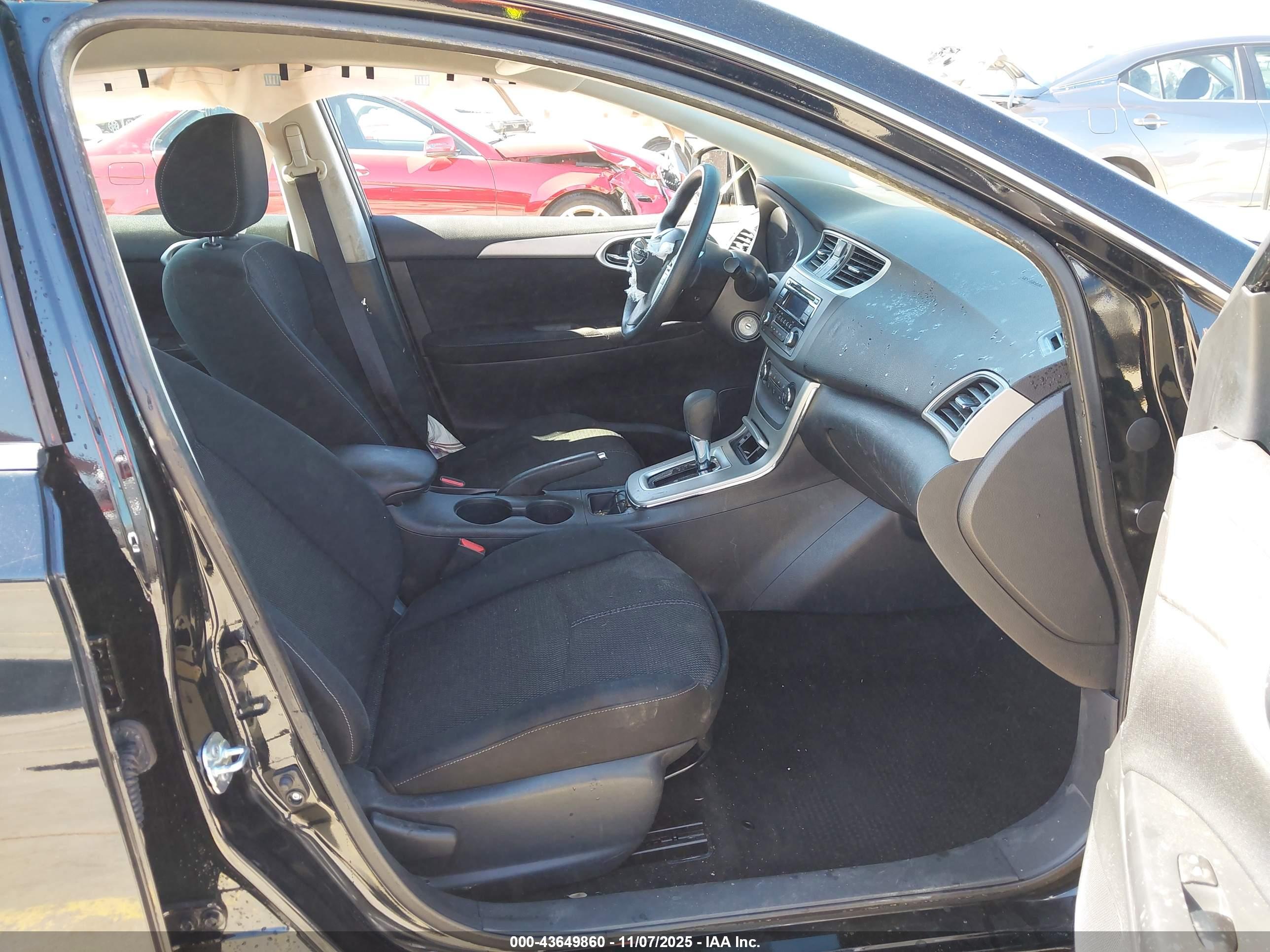 NISSAN SENTRA image 5