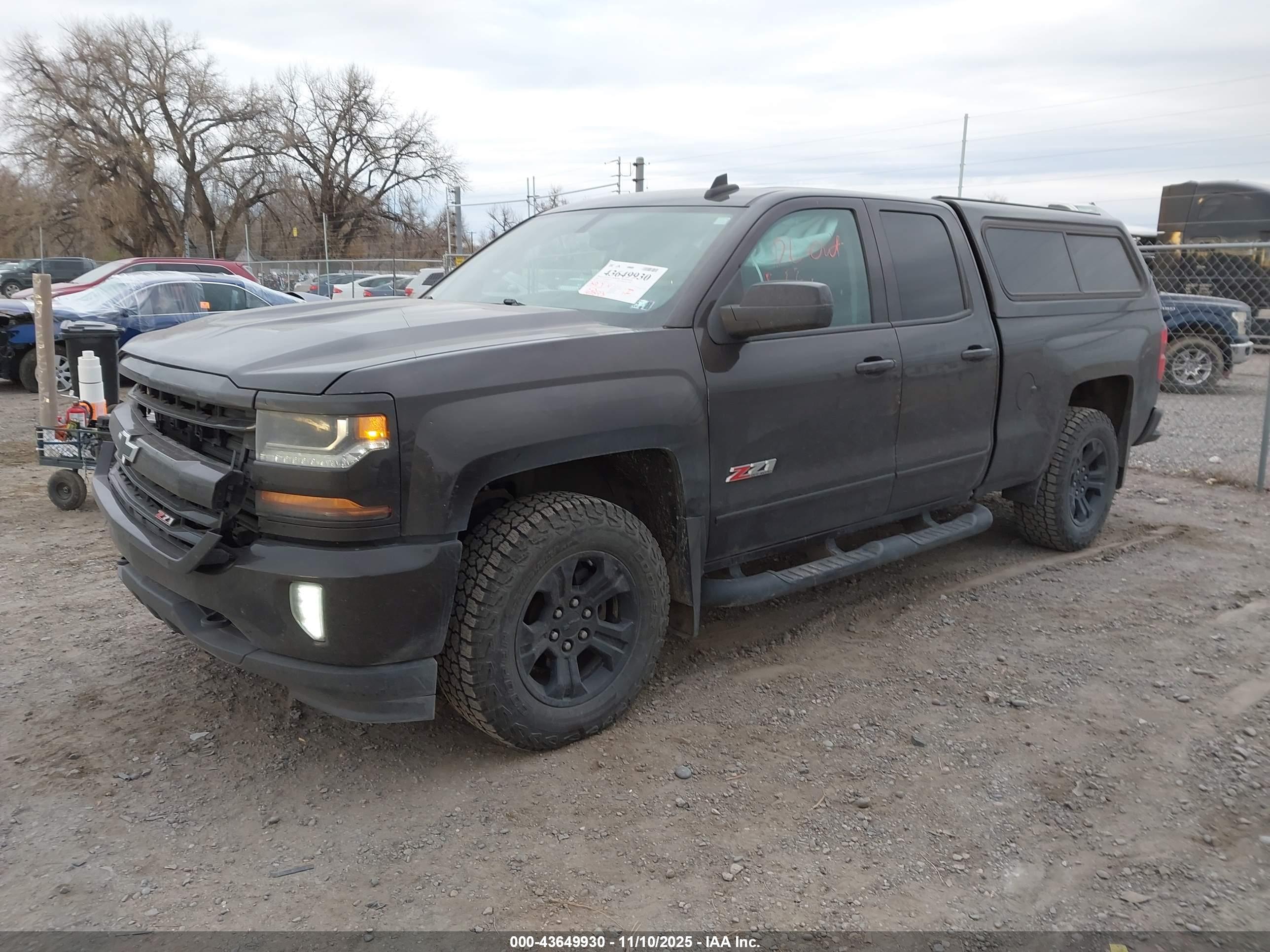 CHEVROLET SILVERADO image 2