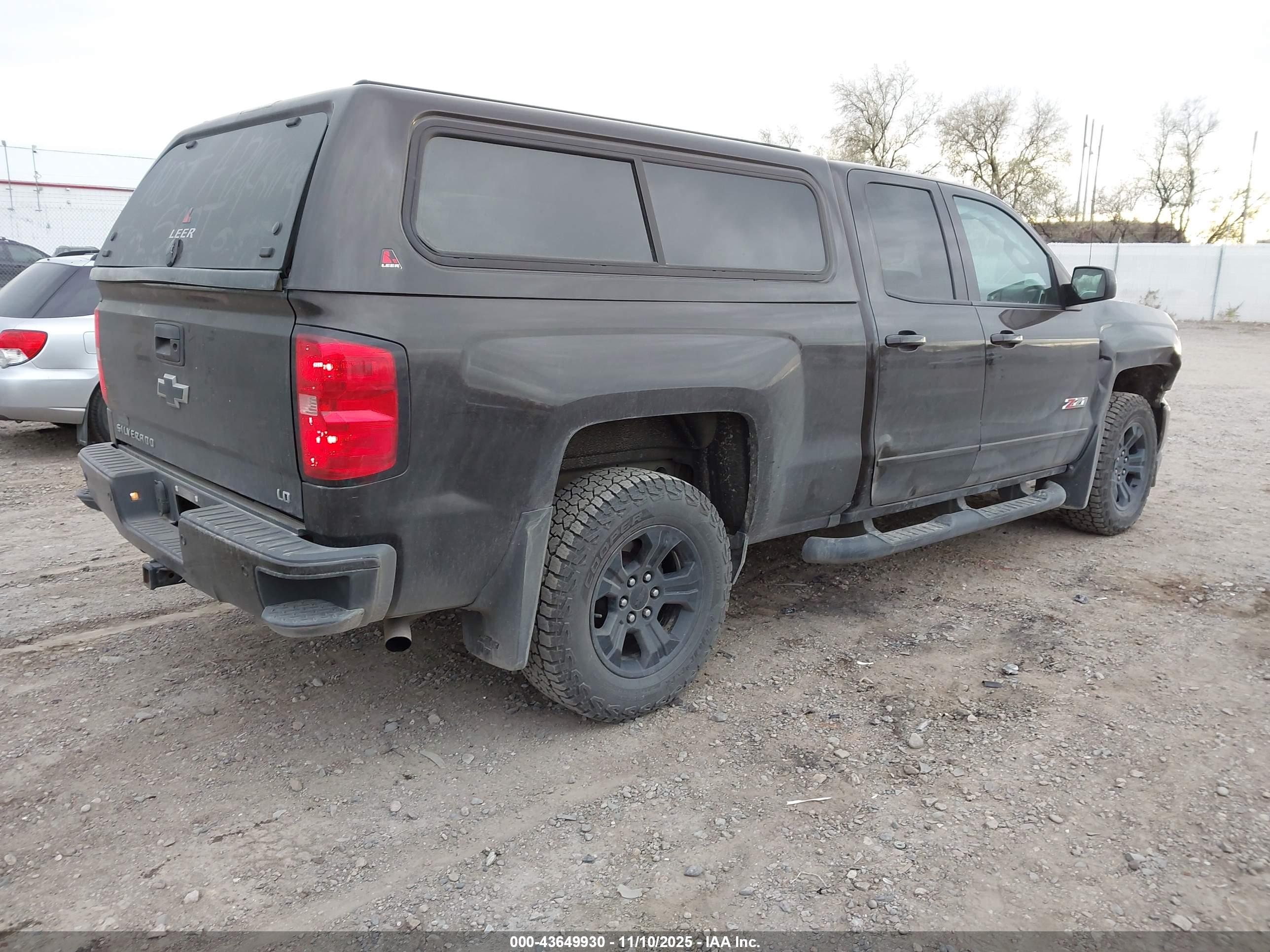 CHEVROLET SILVERADO image 4