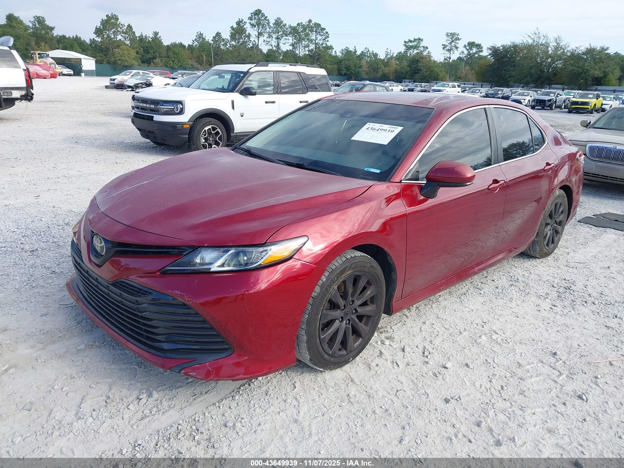 TOYOTA CAMRY image 2
