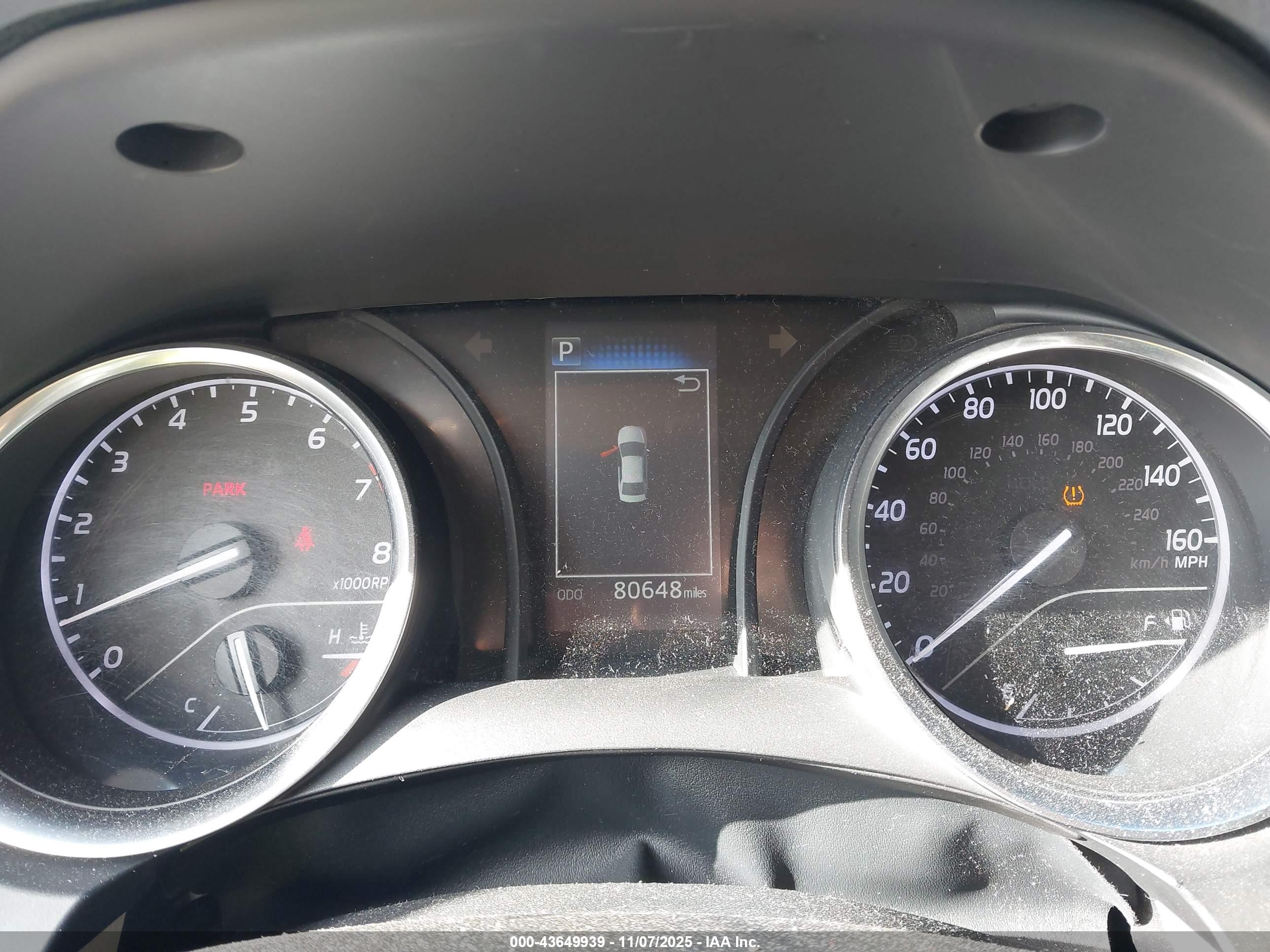 TOYOTA CAMRY image 7