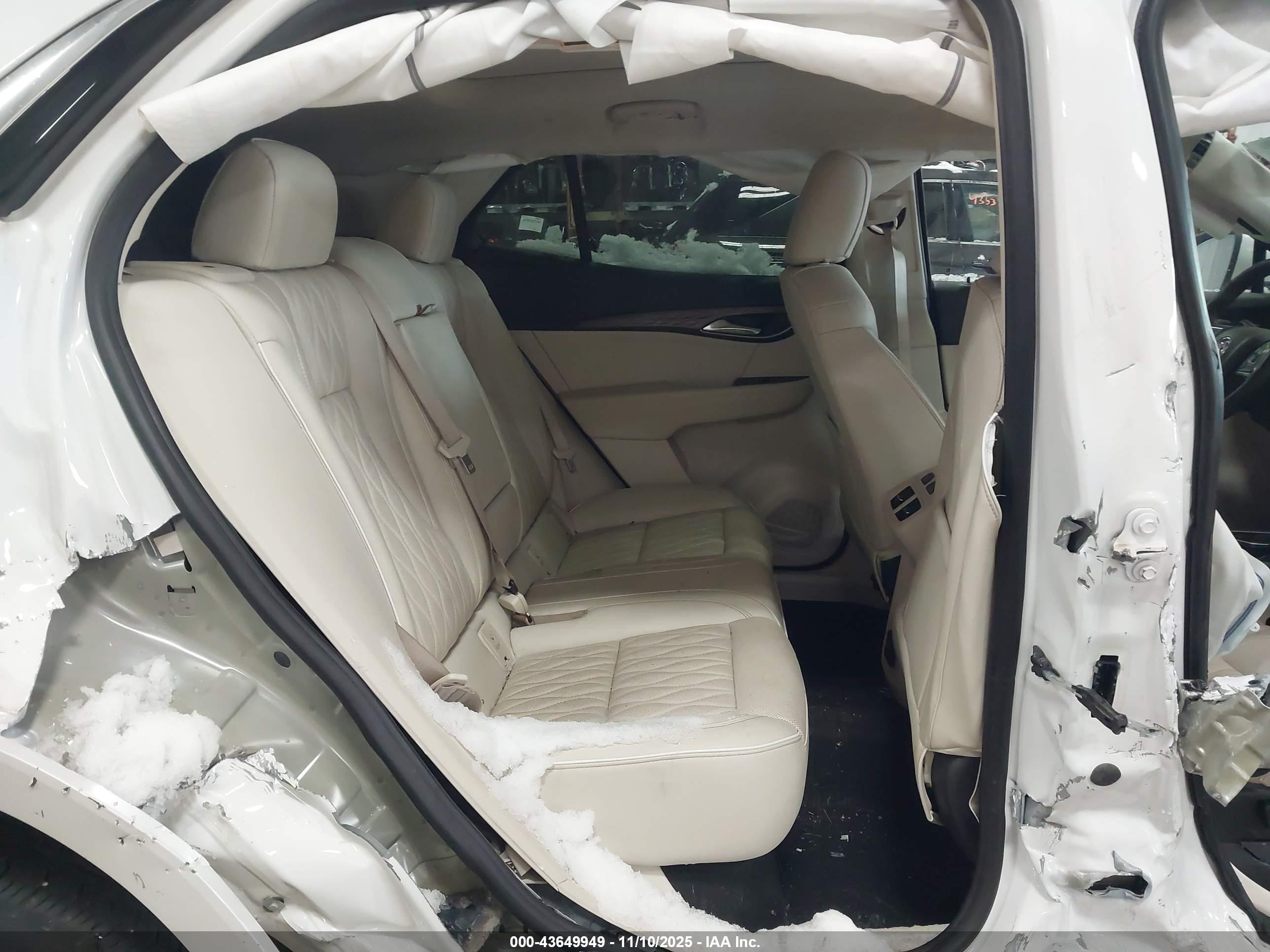 BUICK ENVISION image 8