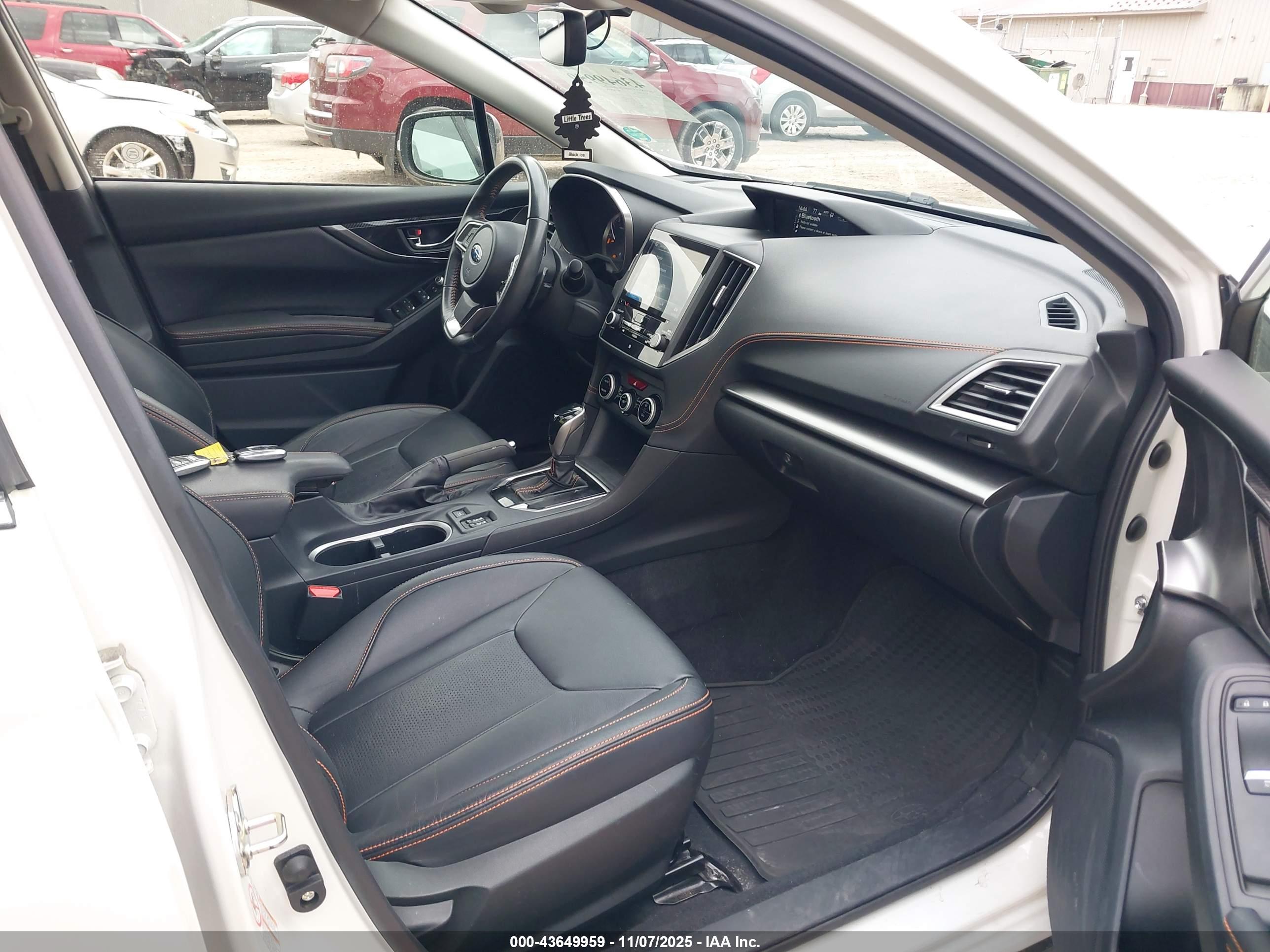 SUBARU CROSSTREK image 5