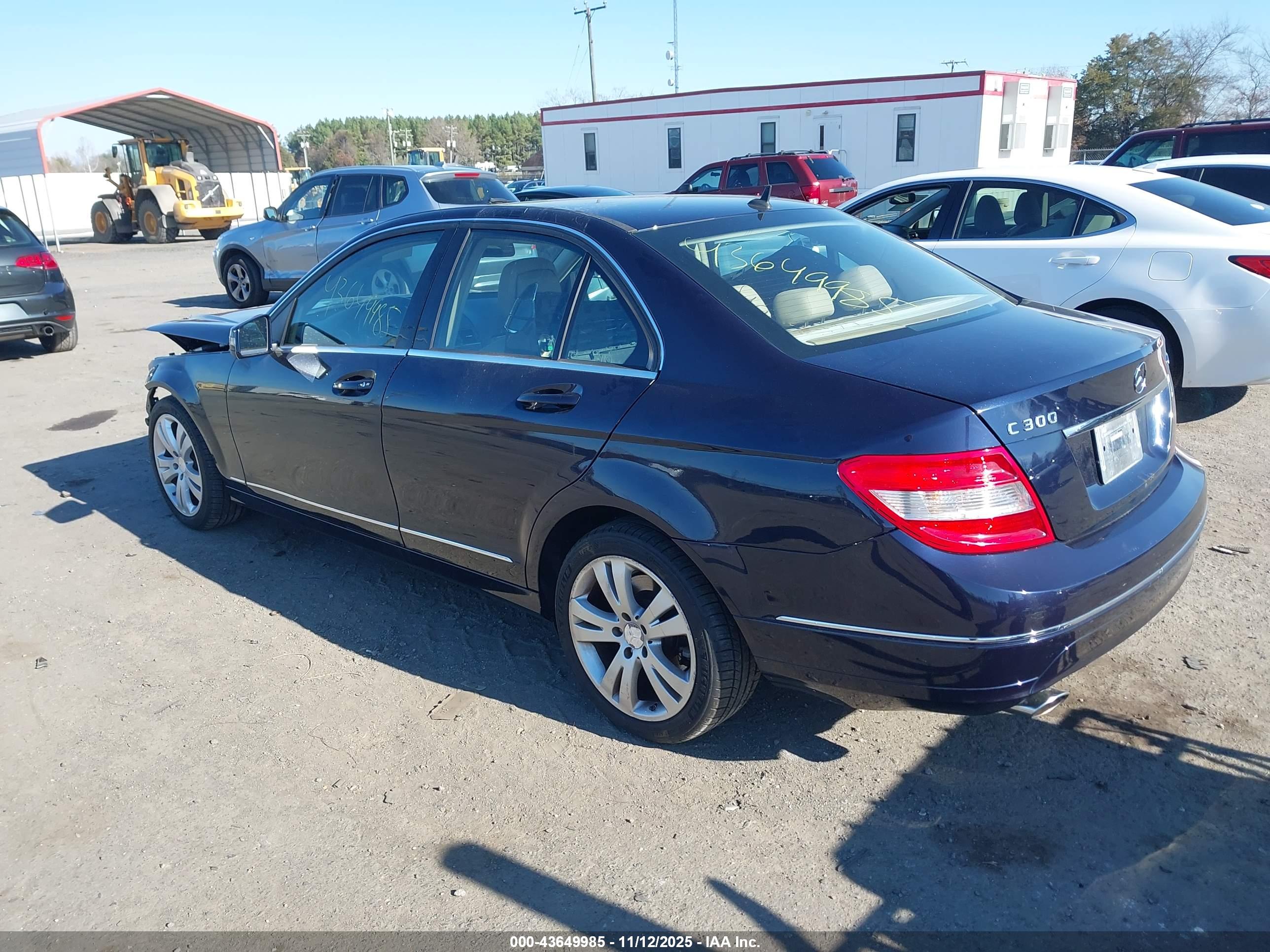 MERCEDES-BENZ C image 3