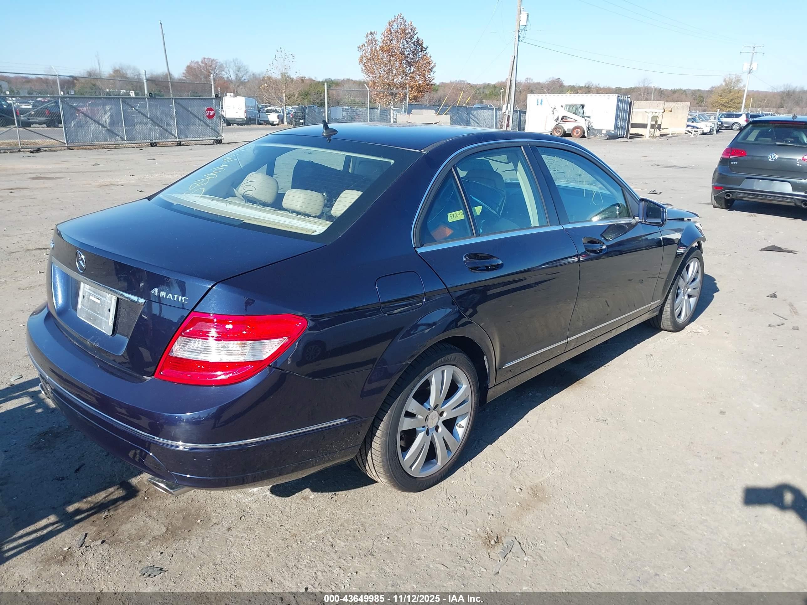 MERCEDES-BENZ C image 4