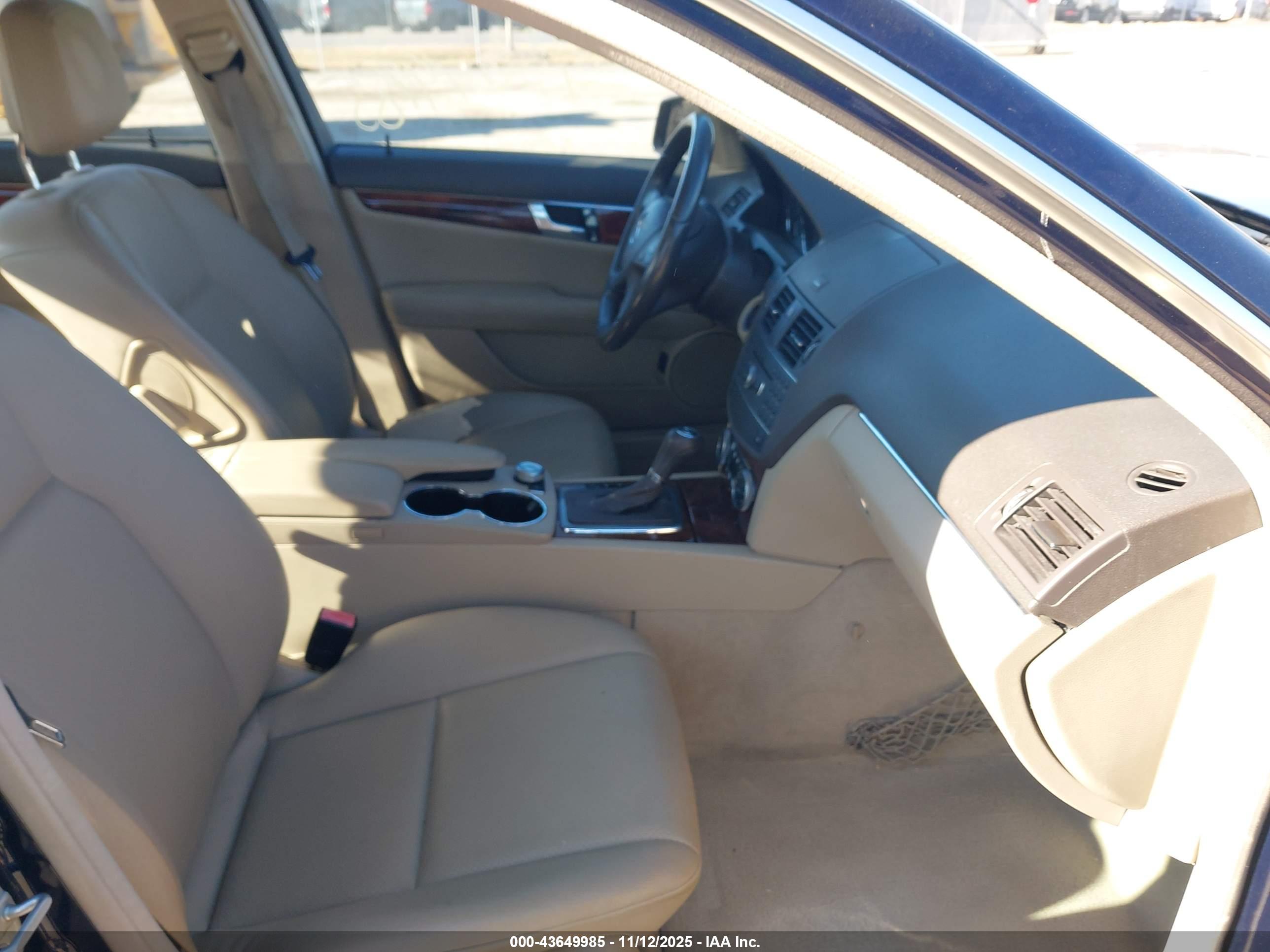 MERCEDES-BENZ C image 5