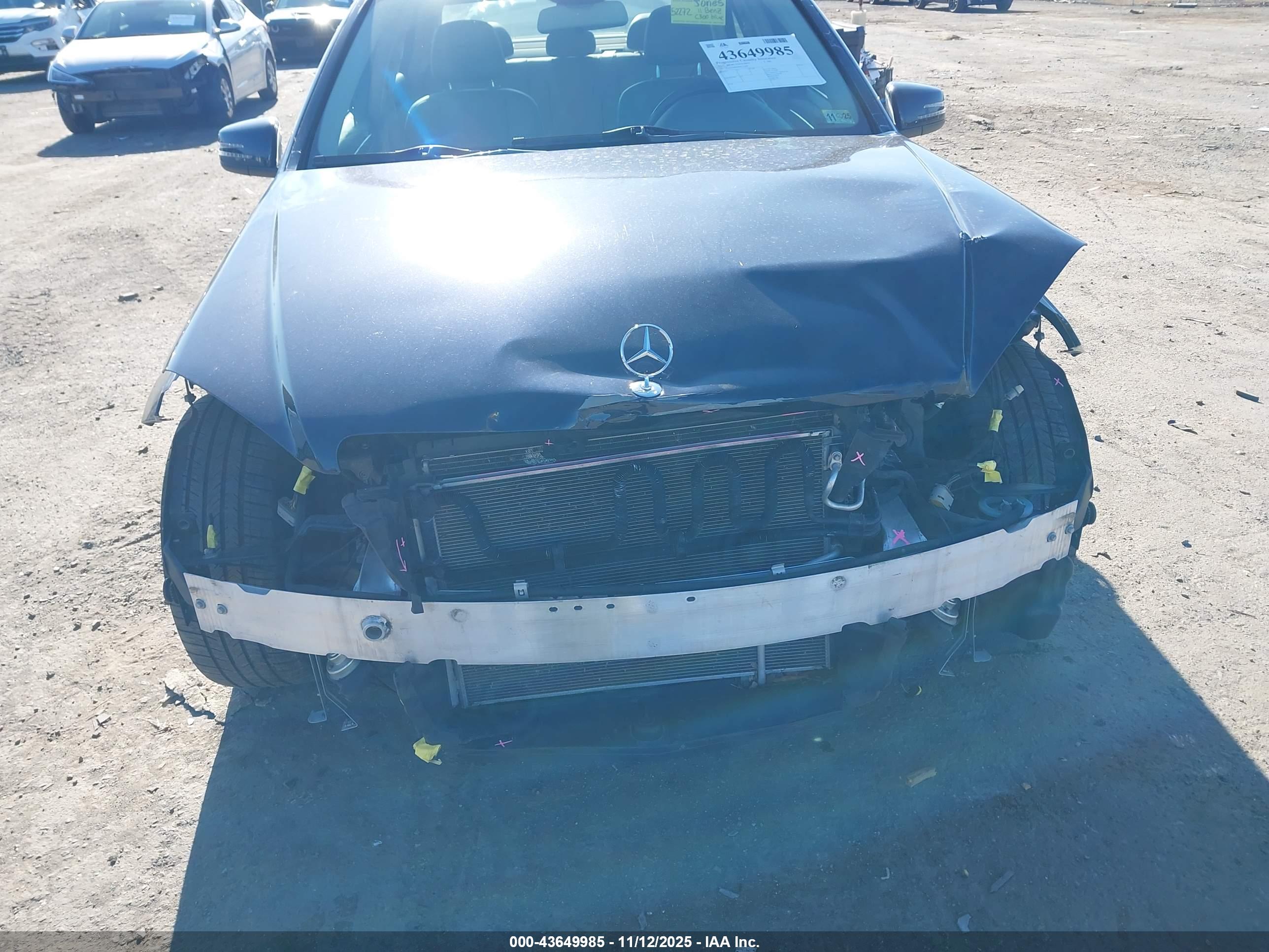 MERCEDES-BENZ C image 6