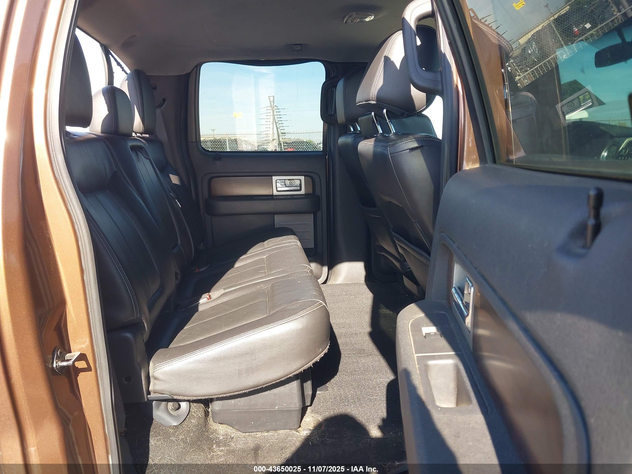 FORD F-150 image 8