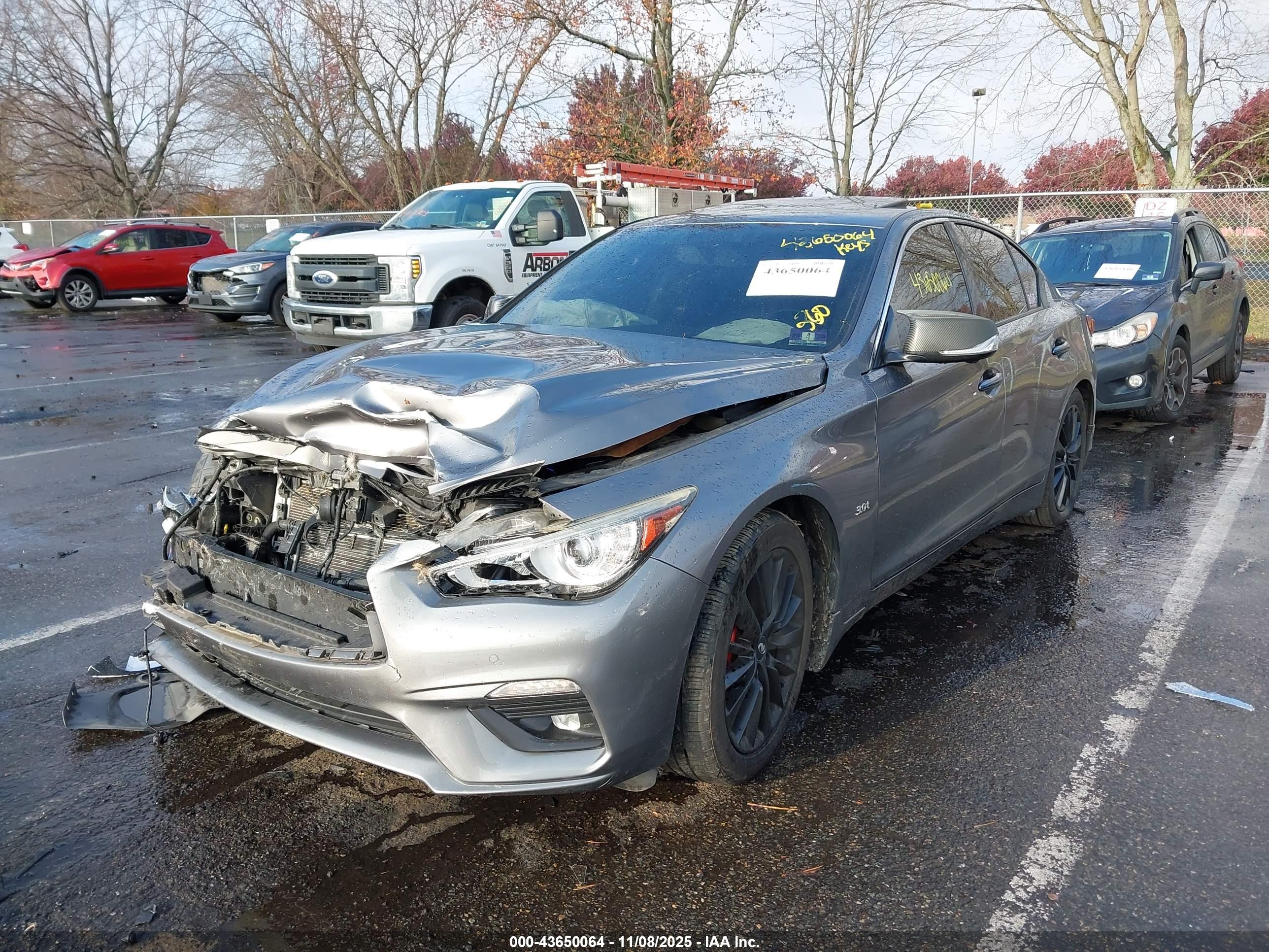 INFINITI Q50 image 2