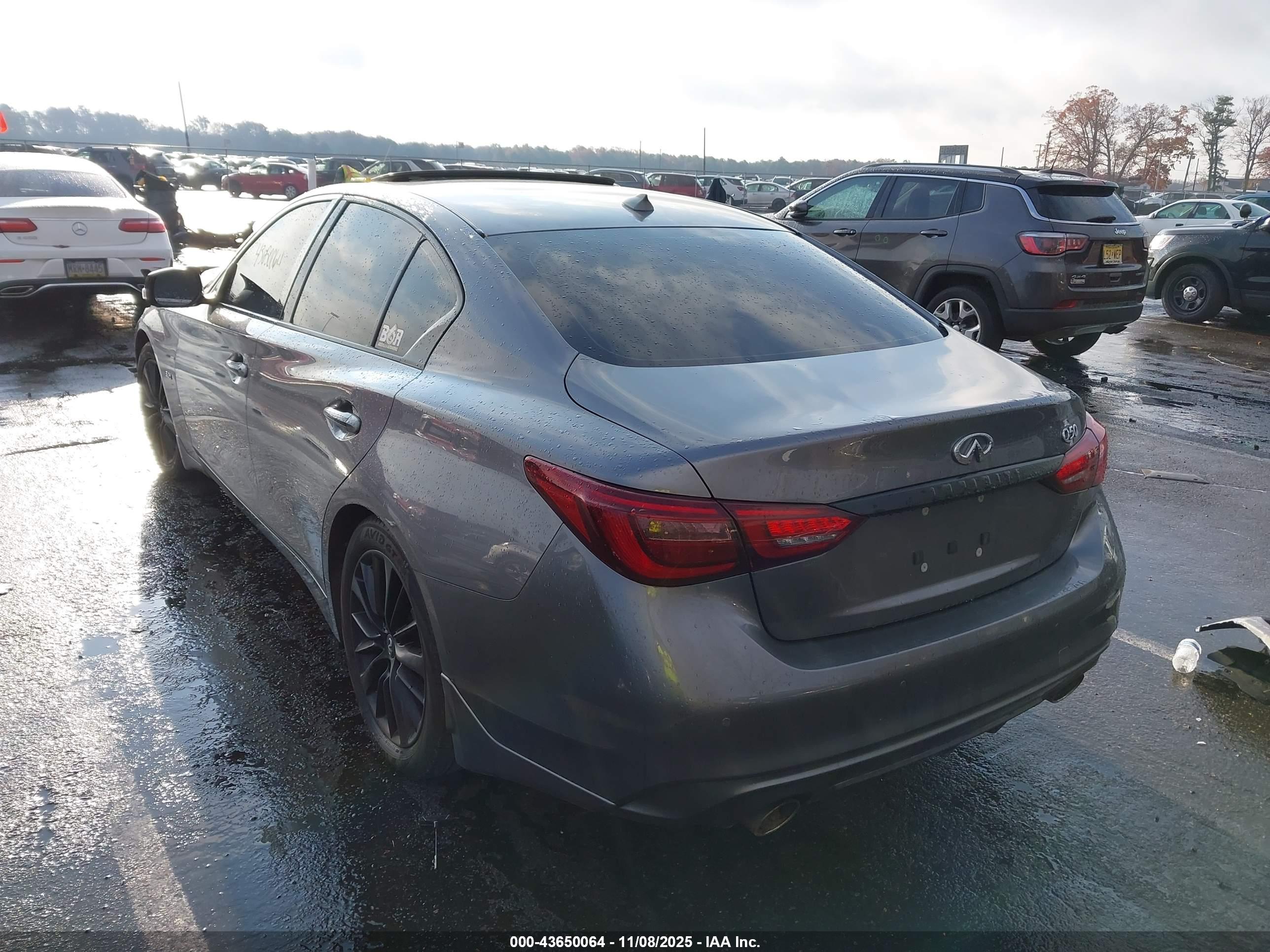 INFINITI Q50 image 3