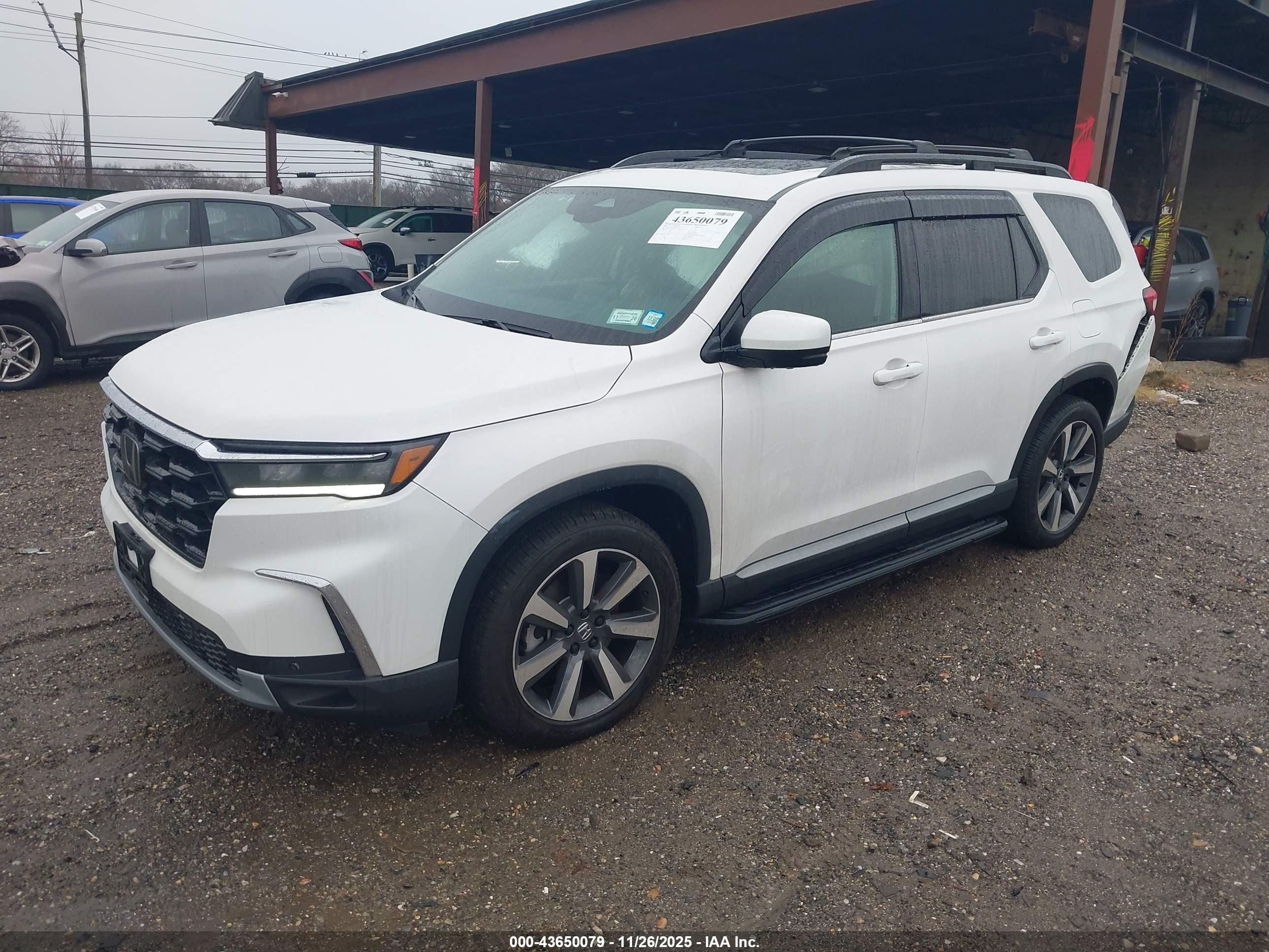 HONDA PILOT image 2