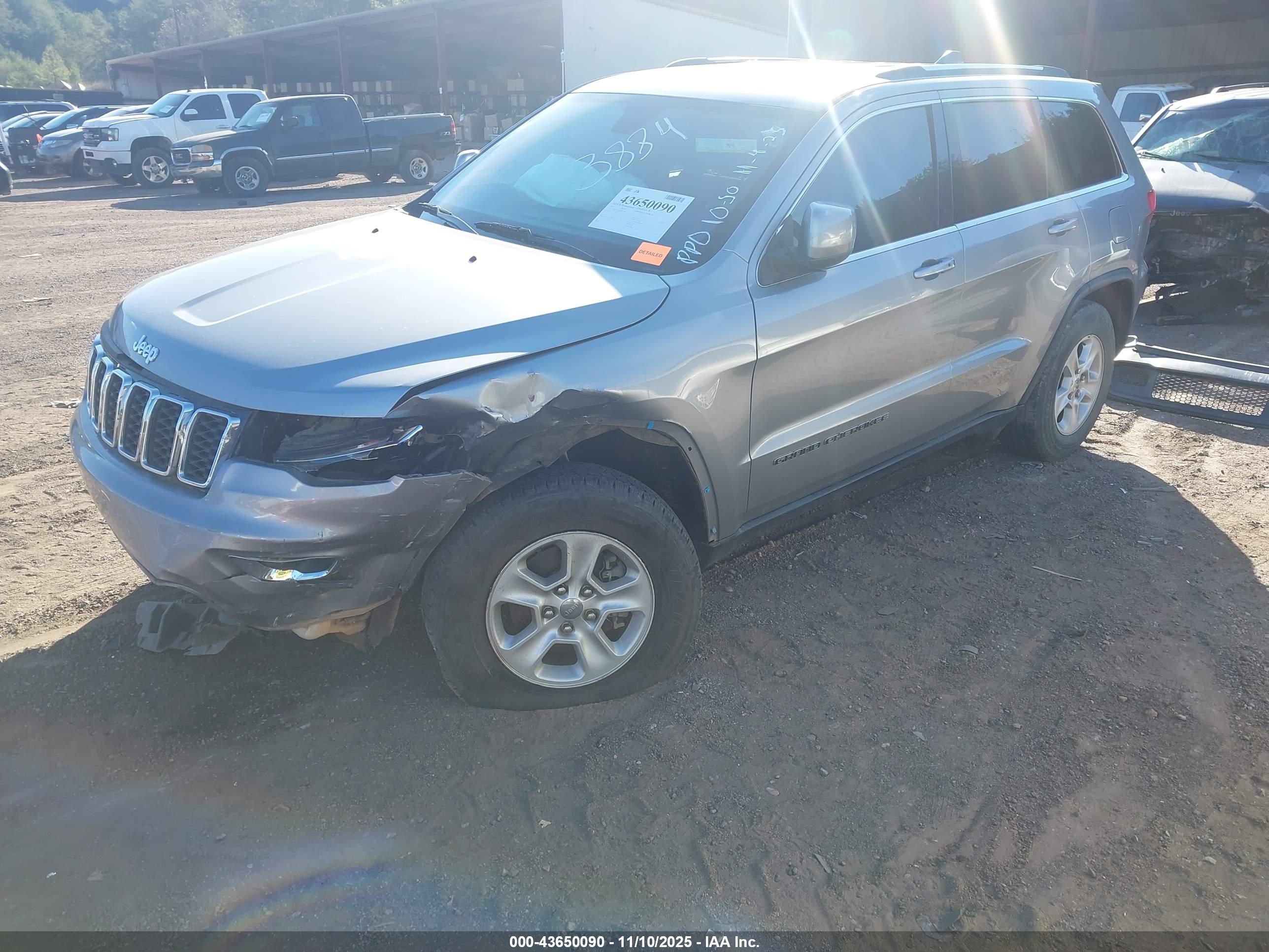 JEEP GRAND image 2