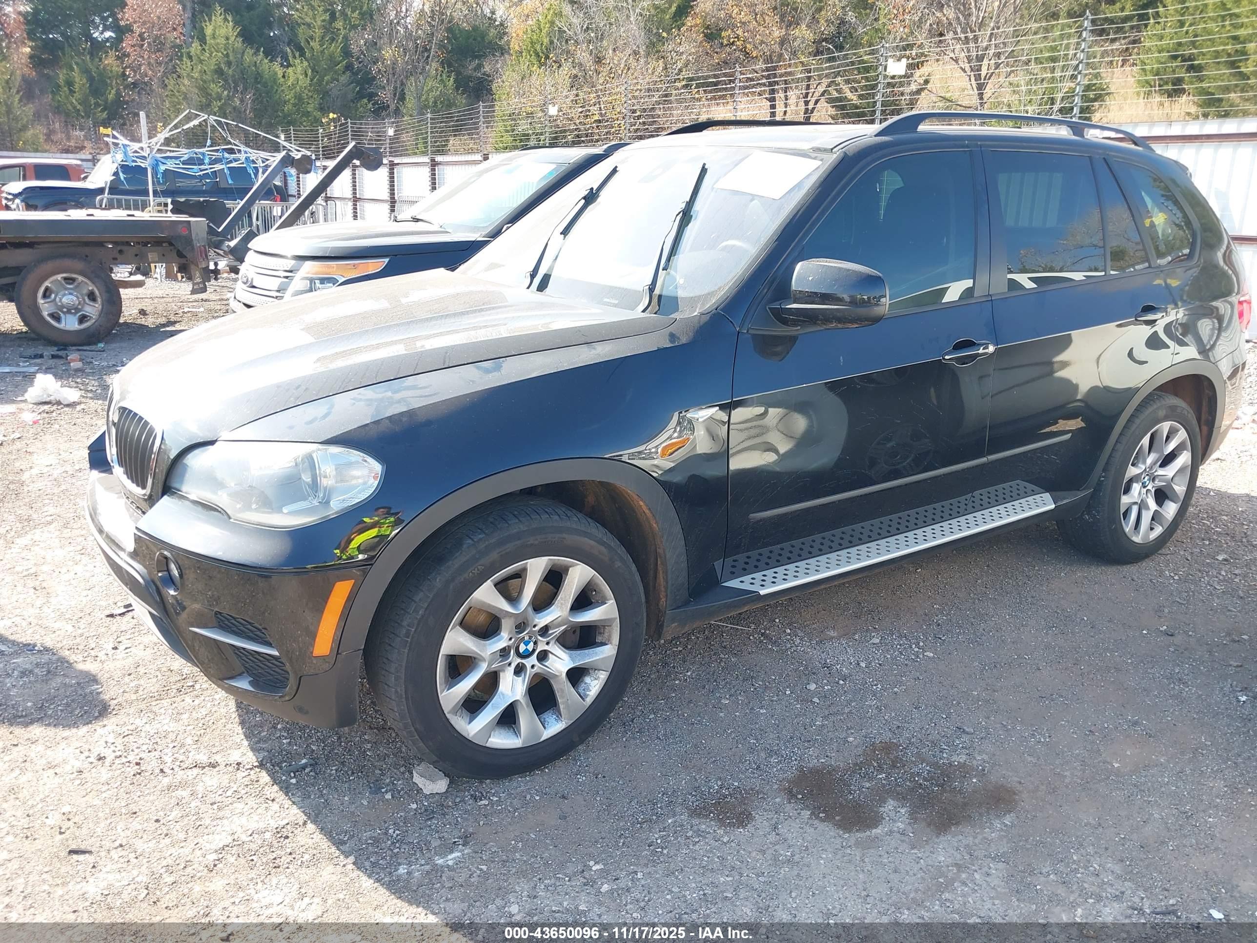 BMW X5 image 2