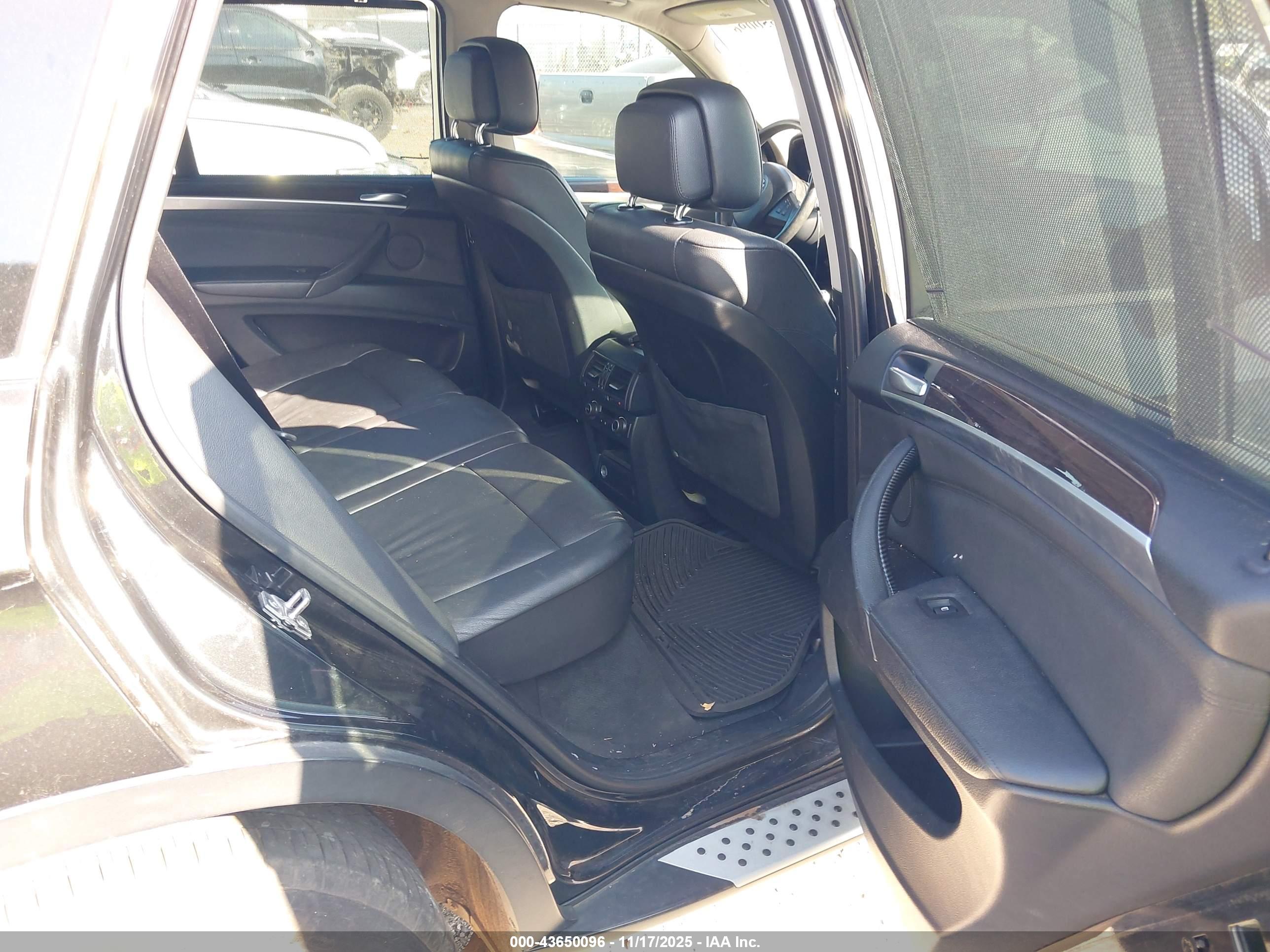 BMW X5 image 8