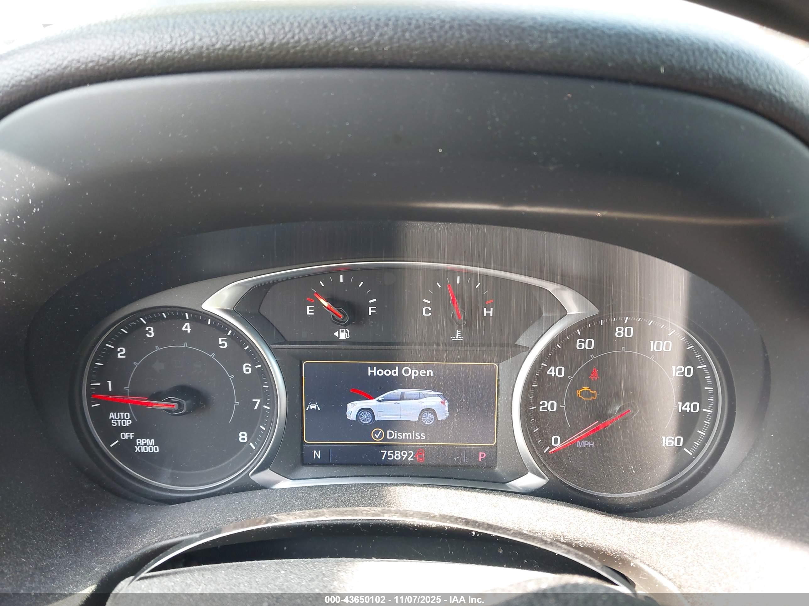 GMC TERRAIN image 7