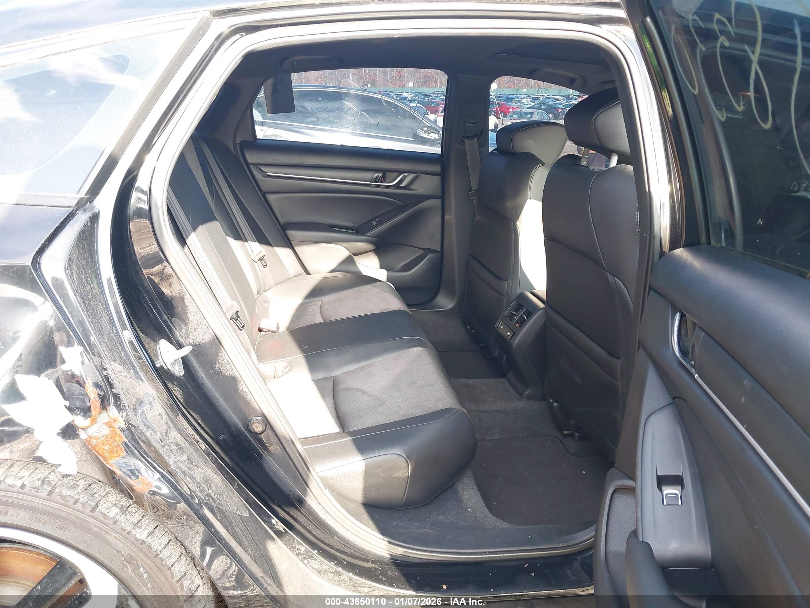 HONDA ACCORD image 8