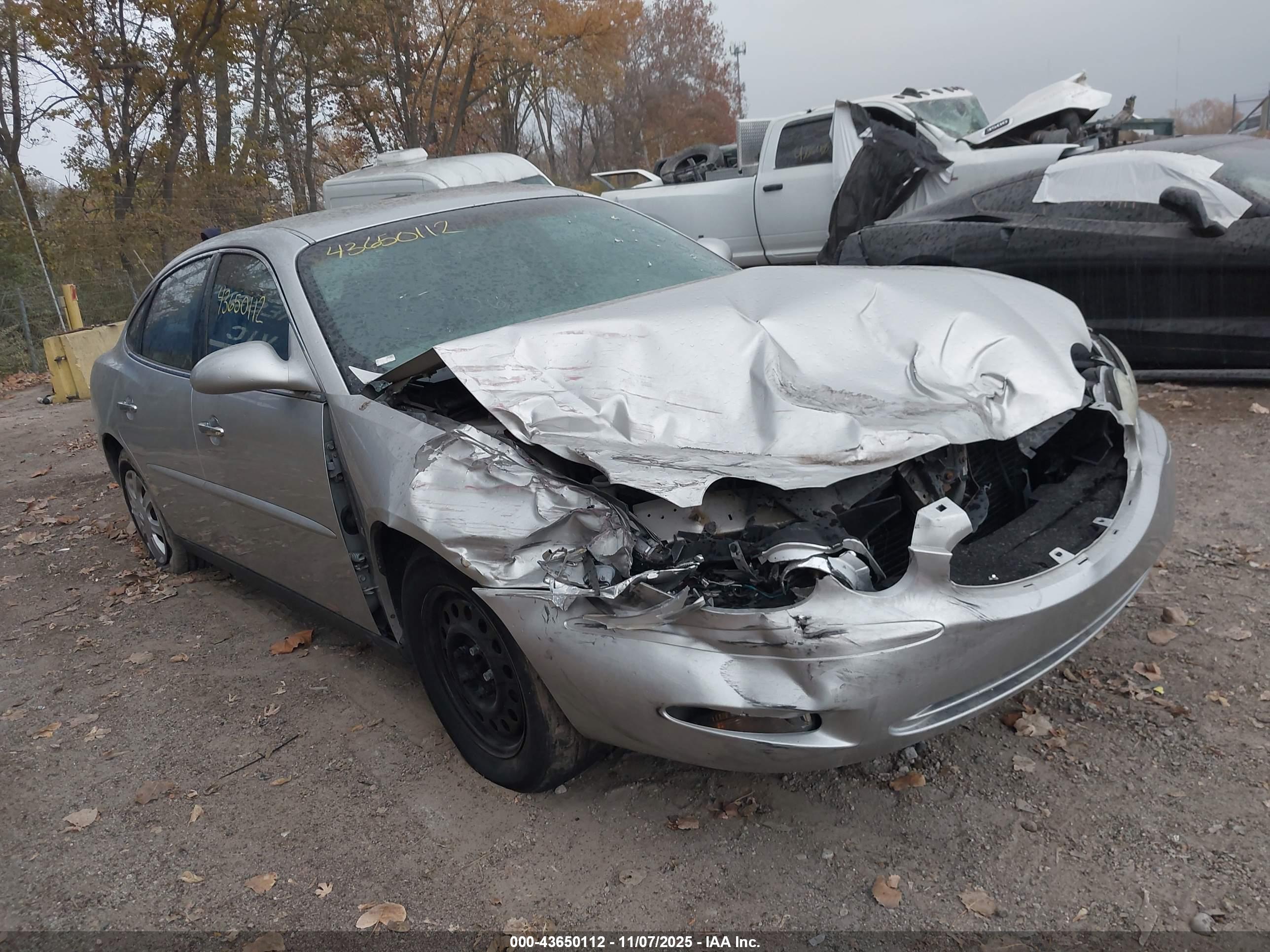 BUICK LACROSSE image 6