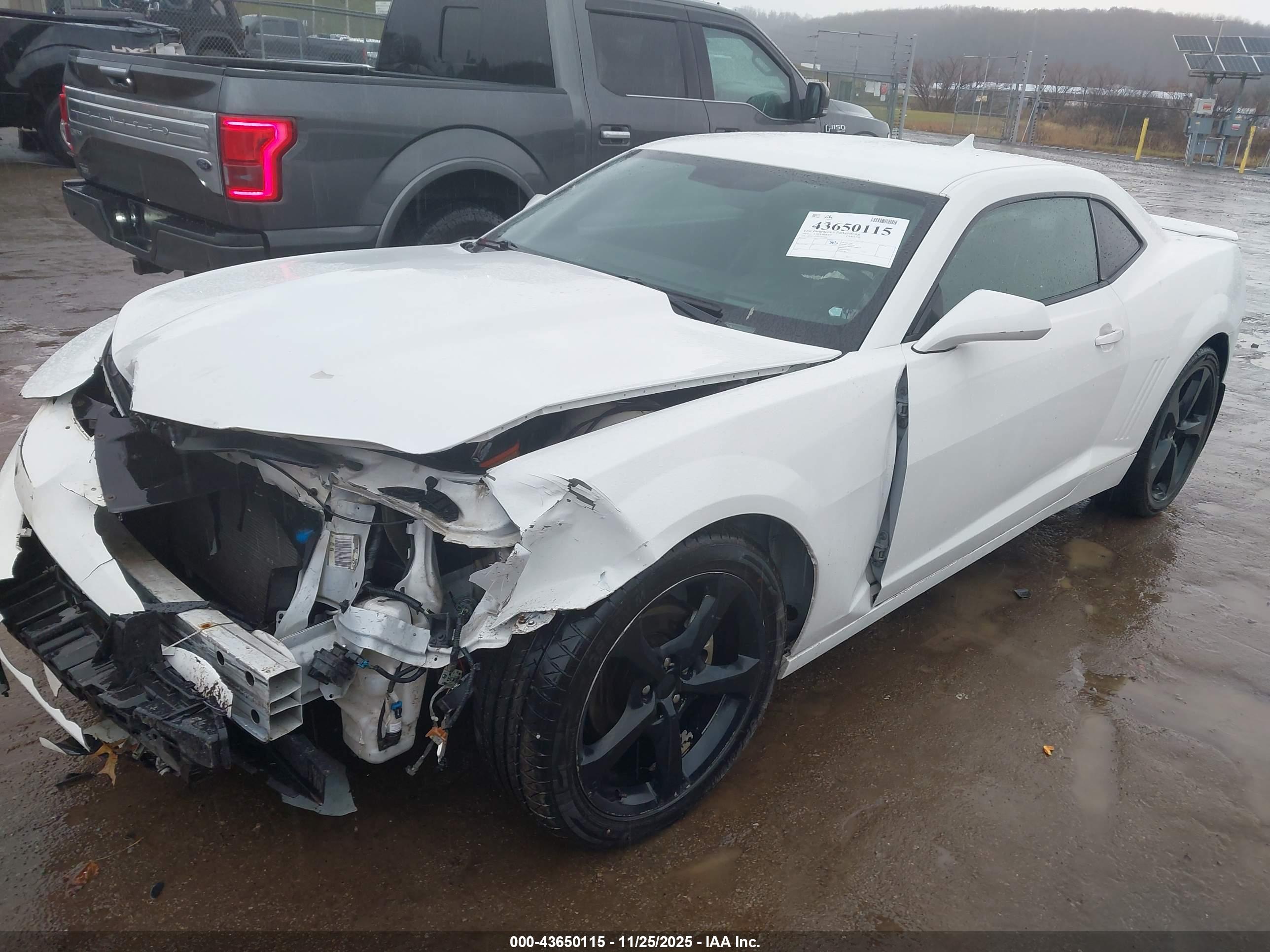 CHEVROLET CAMARO image 2