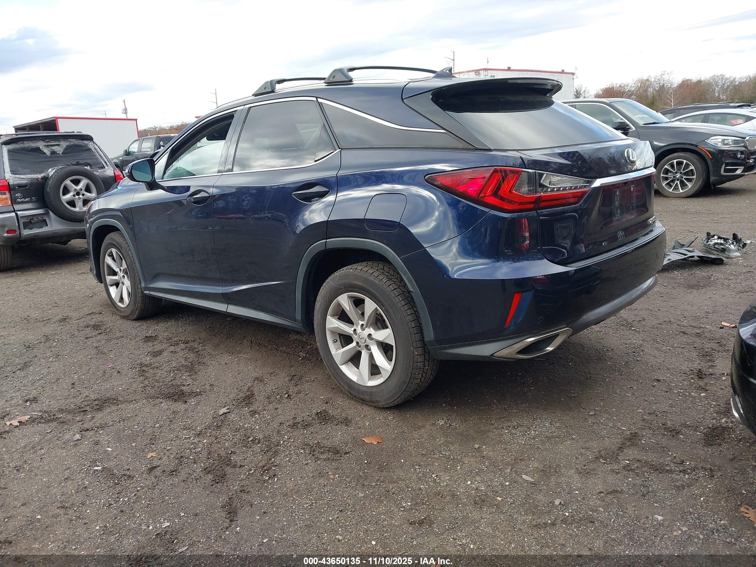 LEXUS RX image 3