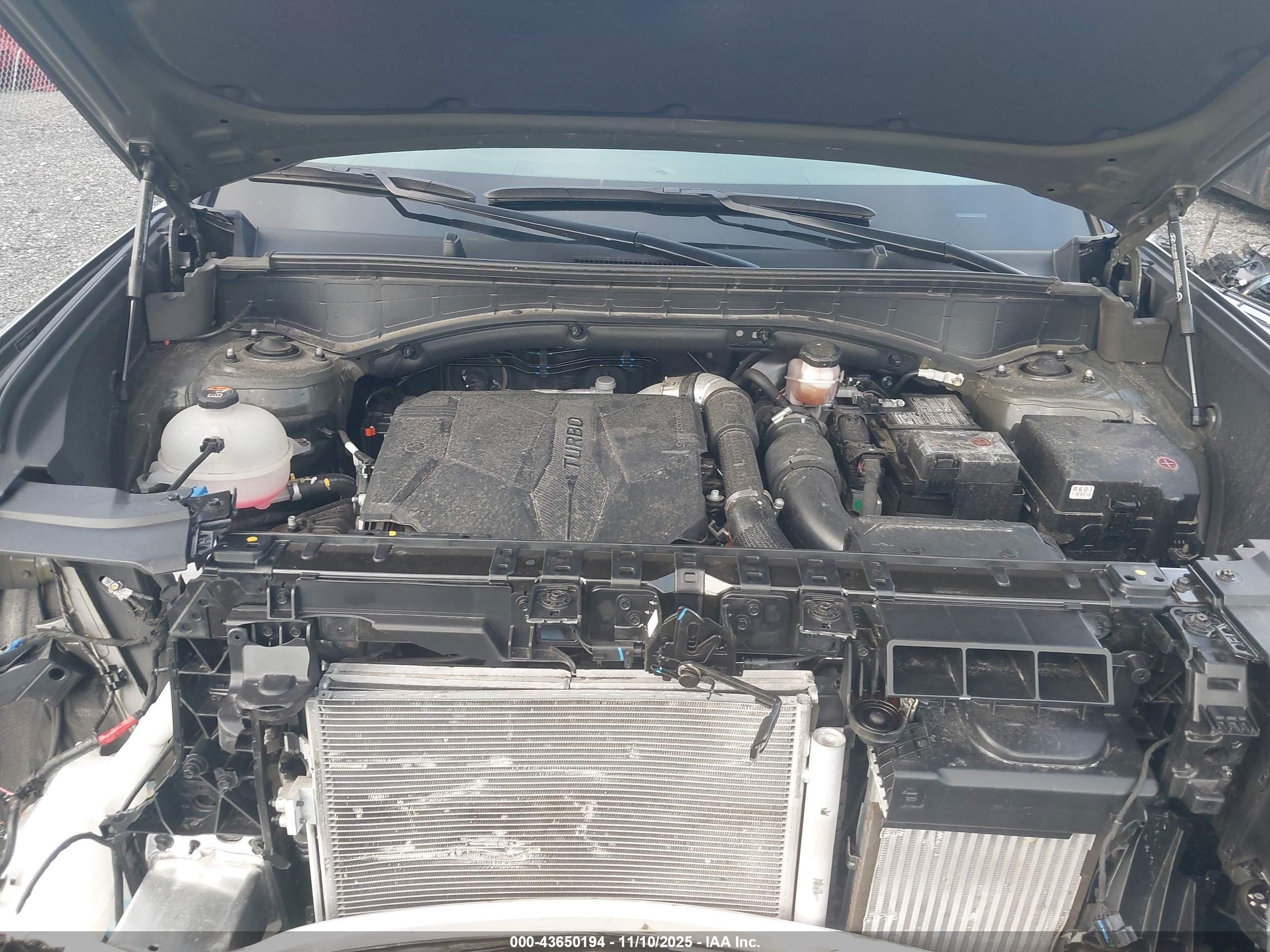 HYUNDAI SANTA image 10