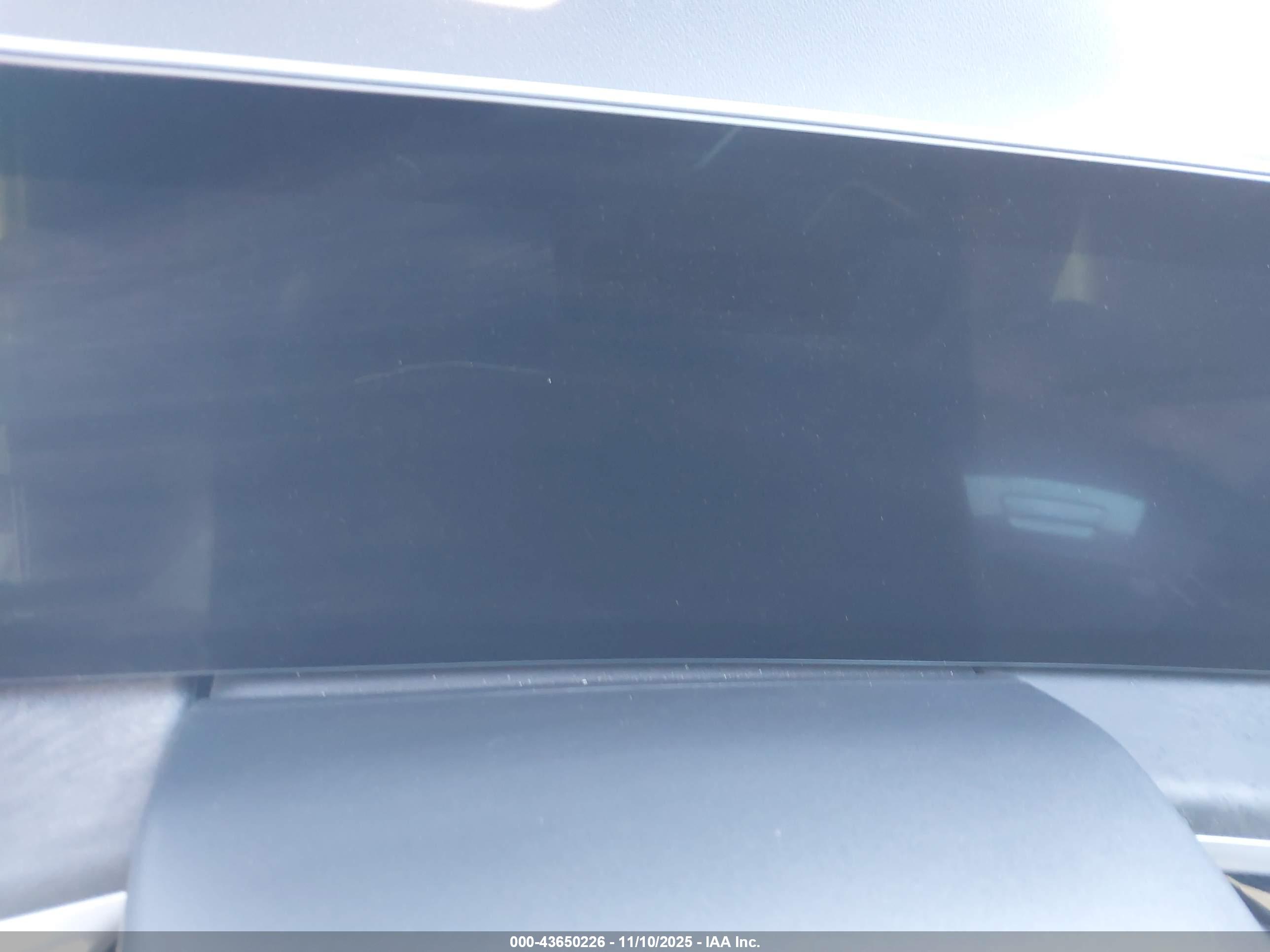 BMW X7 image 7