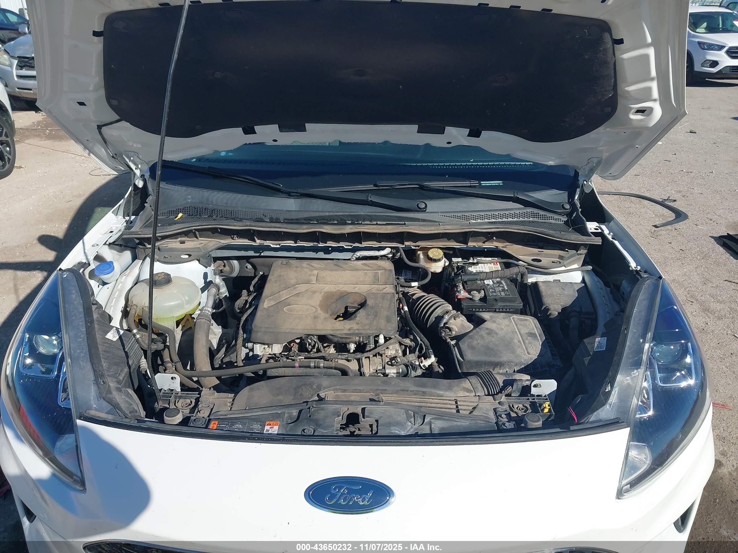 FORD ESCAPE image 10