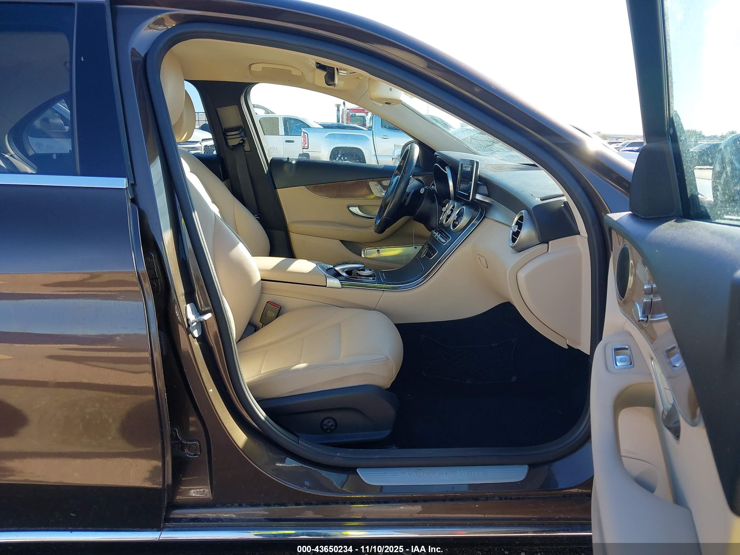 MERCEDES-BENZ C image 5