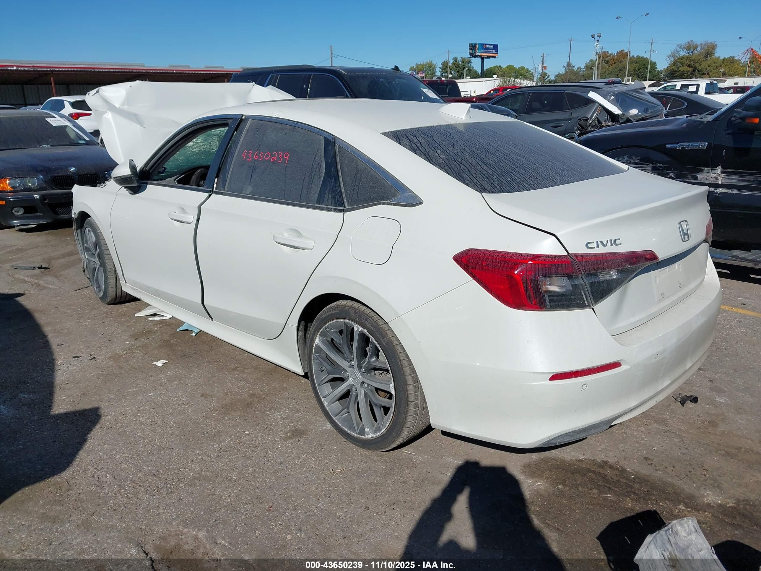 HONDA CIVIC image 3