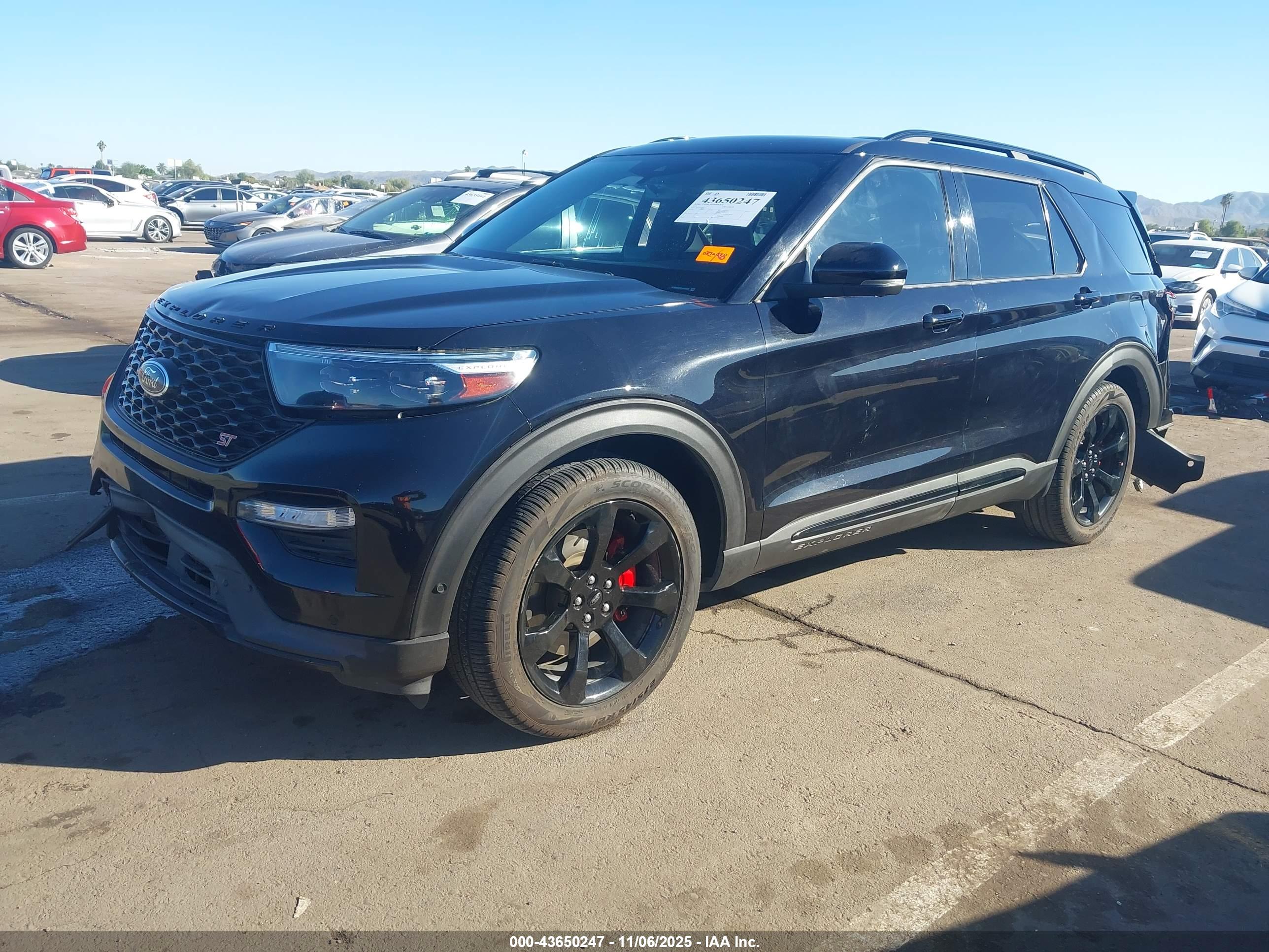 FORD EXPLORER image 2