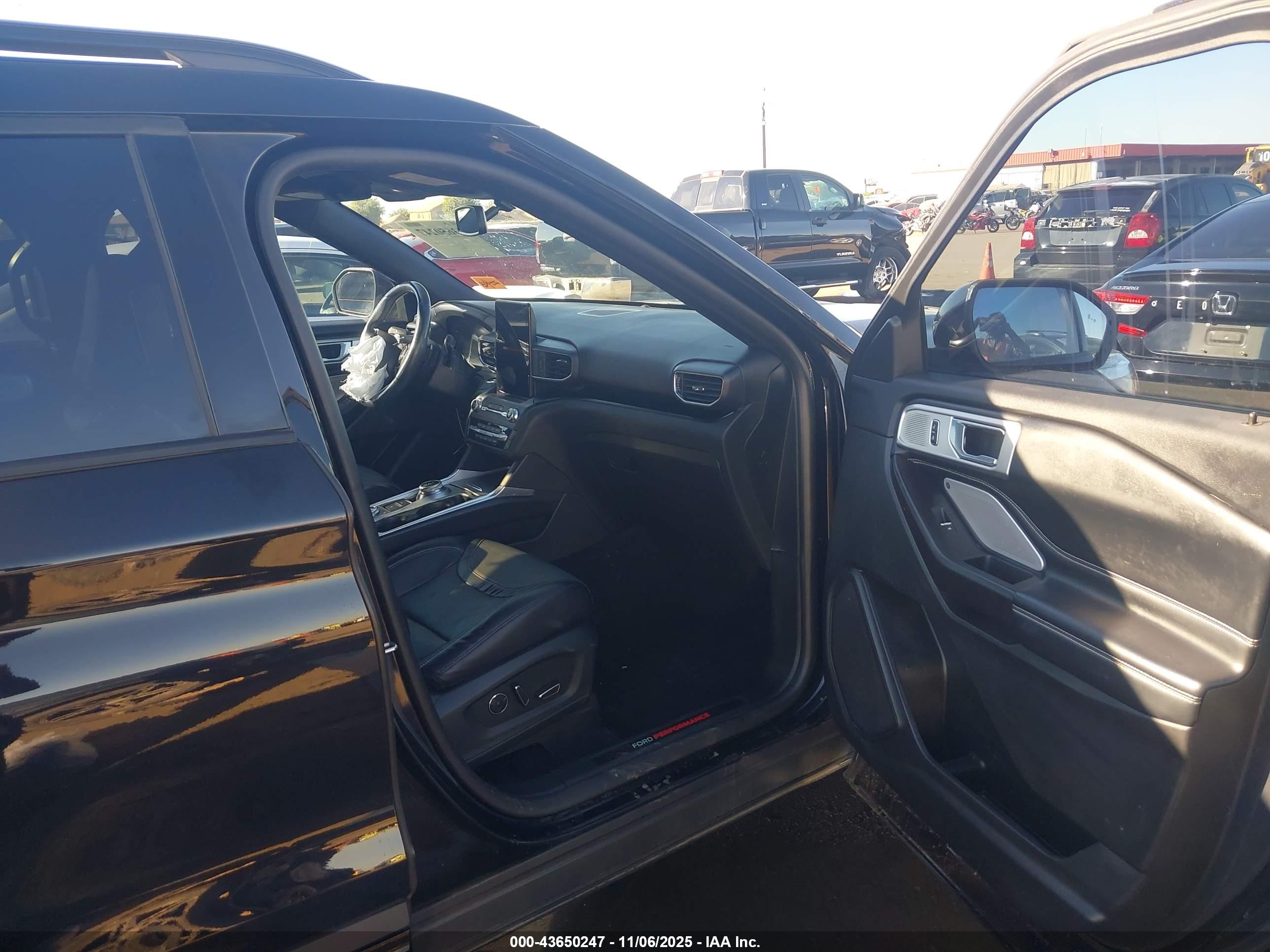 FORD EXPLORER image 5