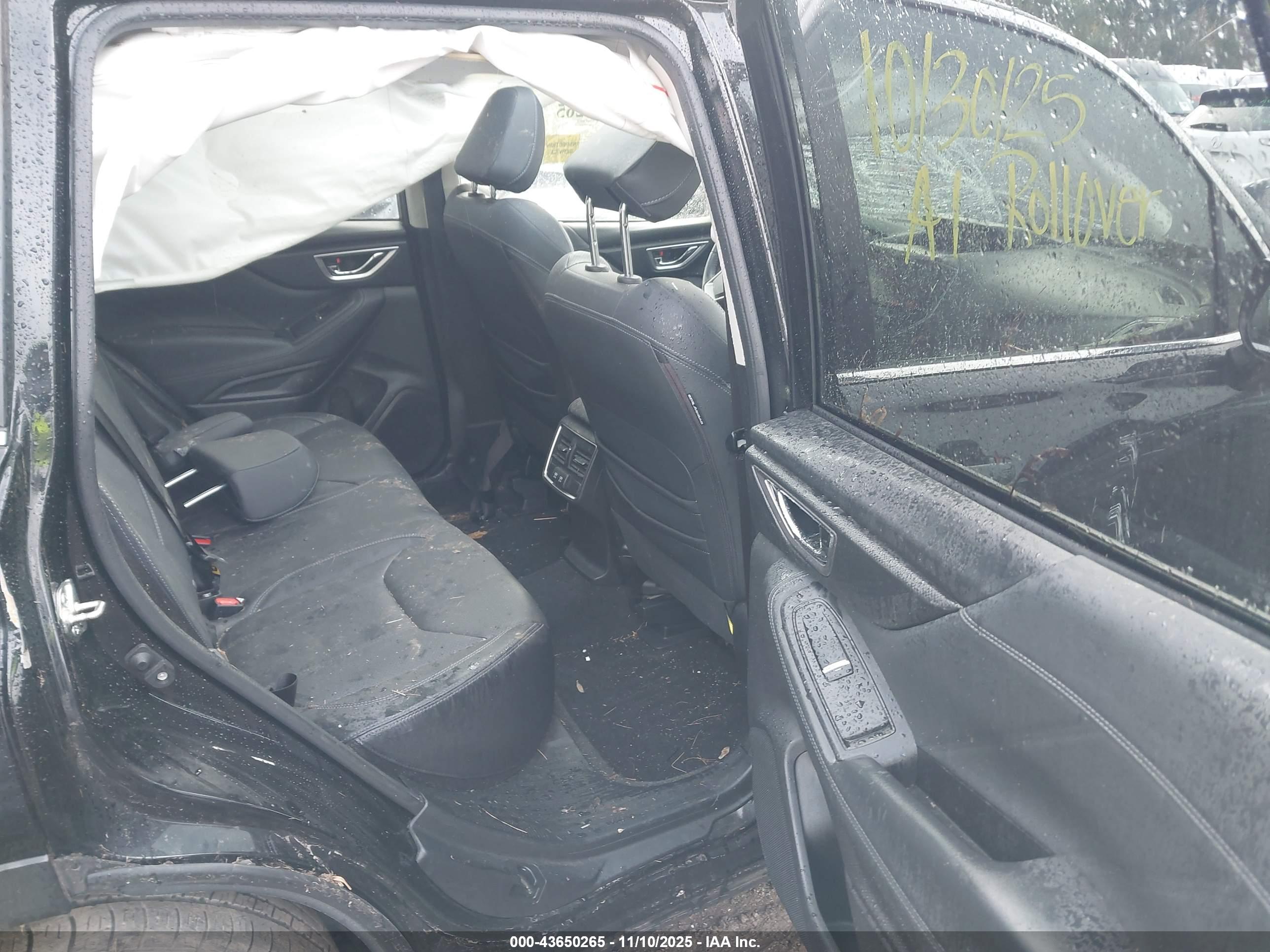SUBARU FORESTER image 8